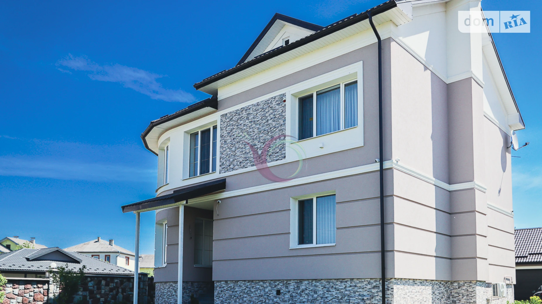 Сдается в аренду дом на 3 этажа 350 кв. м с гаражом, цена: 2500 $ - фото 5