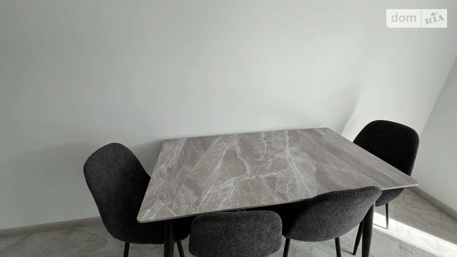 1-кімнатна квартира 42 кв. м у Тернополі, вул. Глиняна - фото 2