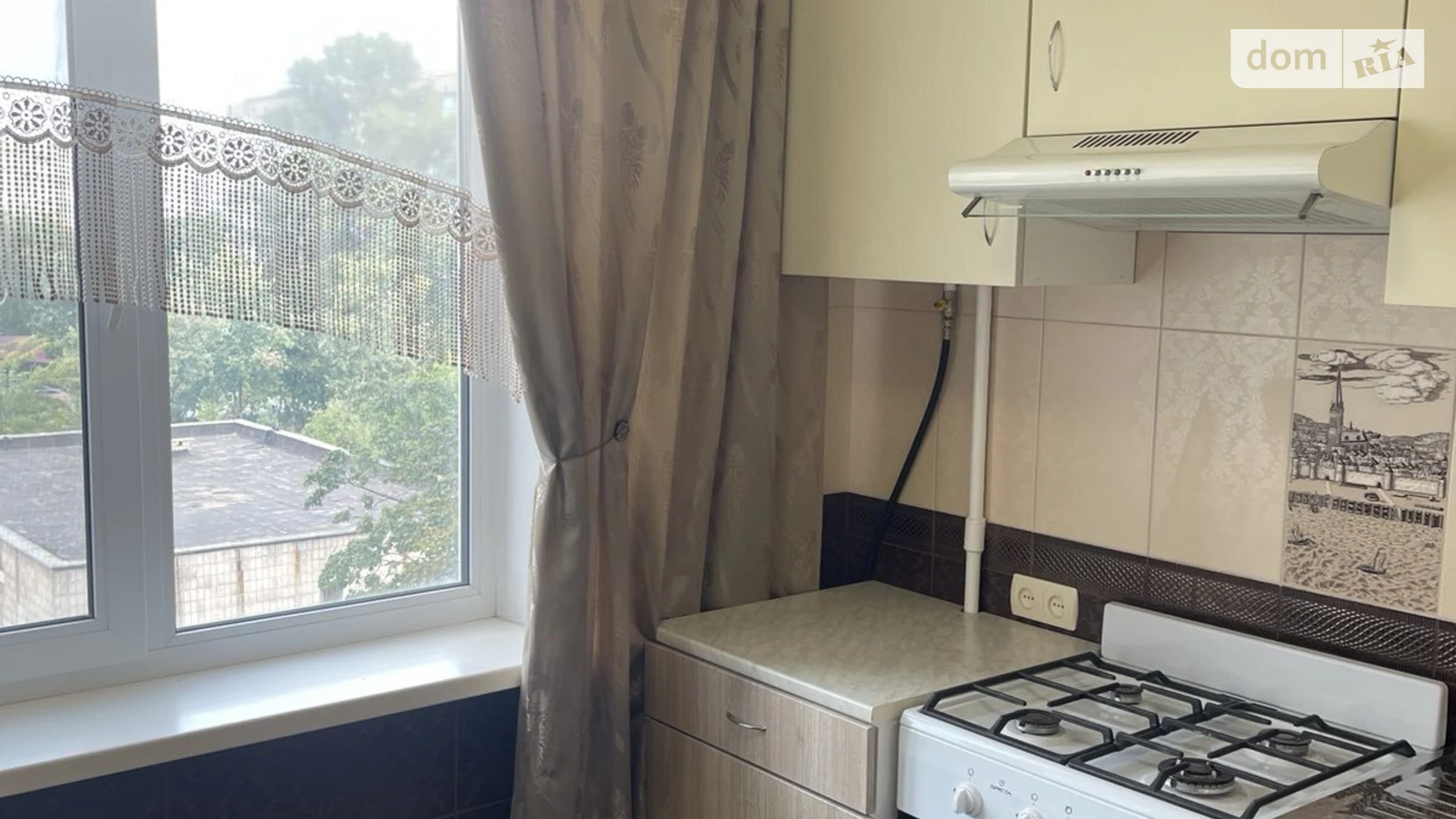 Продается 1-комнатная квартира 32 кв. м в Киеве, просп. Червоной Калины(Маяковского Владимира), 32Г - фото 2