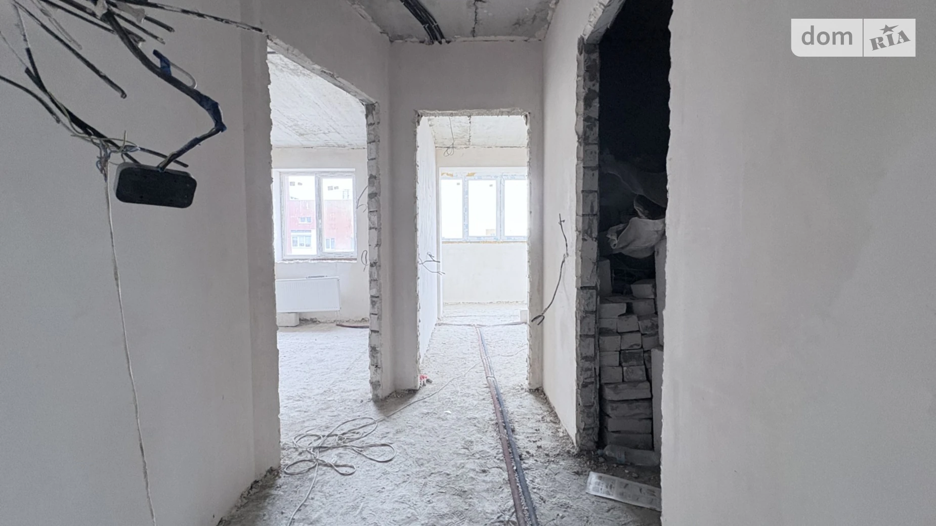 Продается 3-комнатная квартира 82 кв. м в Харькове, ул. Драгоманова, 6Г - фото 2