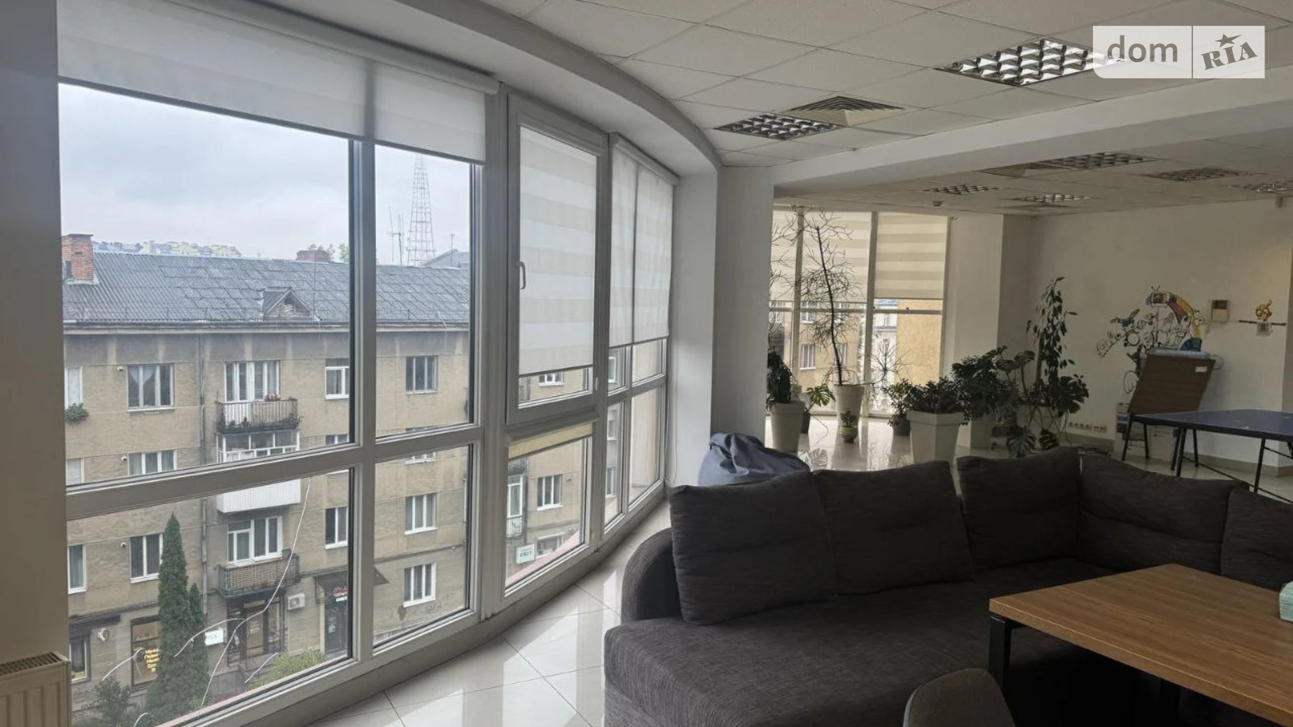 Сдается в аренду офис 334 кв. м в бизнес-центре, цена: 2500 $ - фото 2