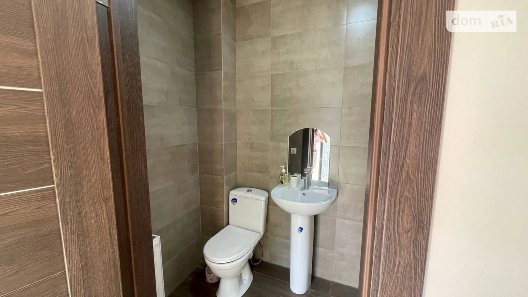 Сдается в аренду офис 48 кв. м в бизнес-центре, цена: 15000 грн - фото 4