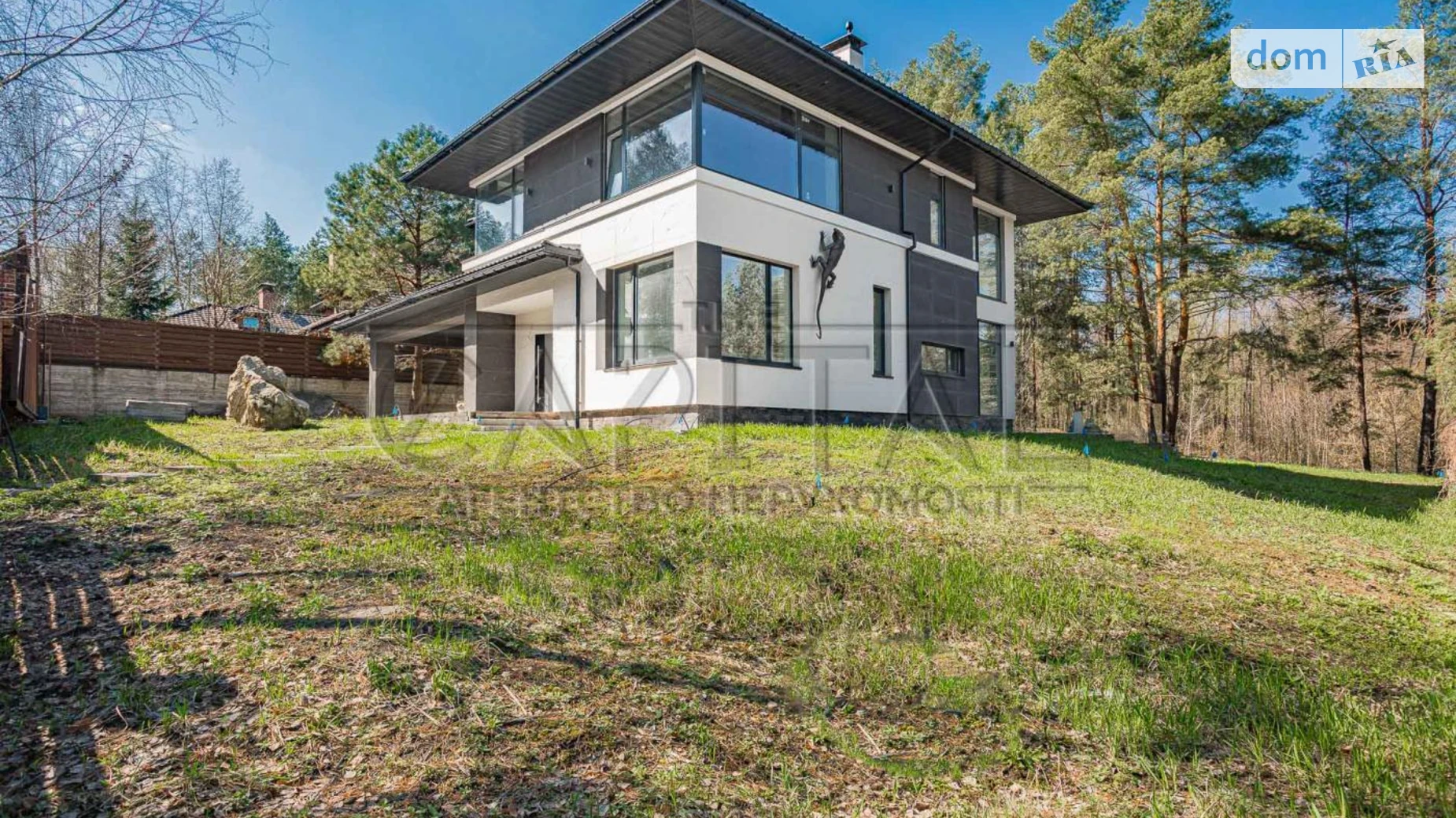 Продается дом на 2 этажа 285 кв. м с мебелью, цена: 800000 $ - фото 4