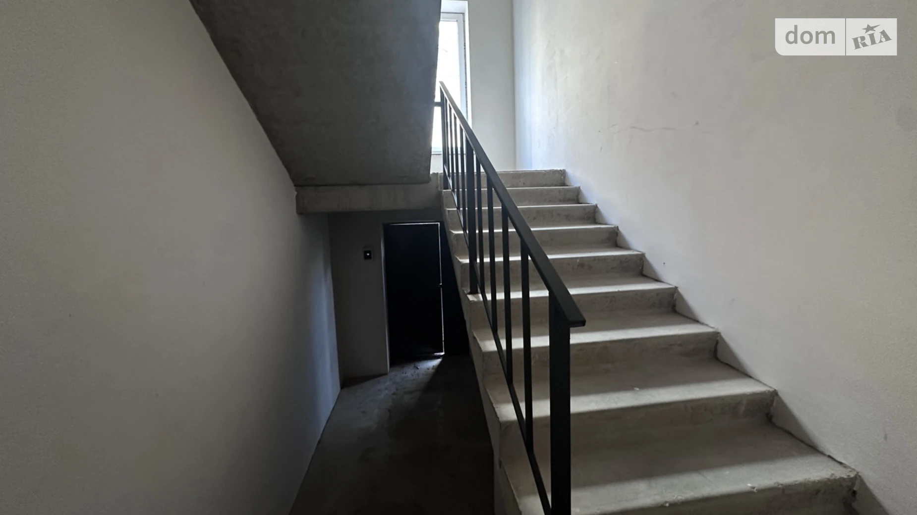 Продается 1-комнатная квартира 52 кв. м в Агрономичном, ул. Грушевского, 1 - фото 3