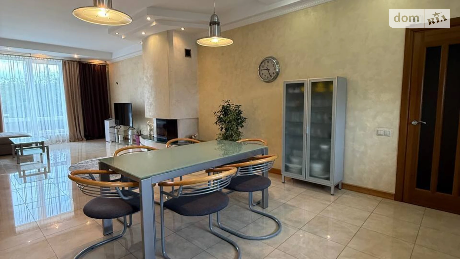 Продается дом на 2 этажа 295 кв. м с участком, цена: 335000 $ - фото 2