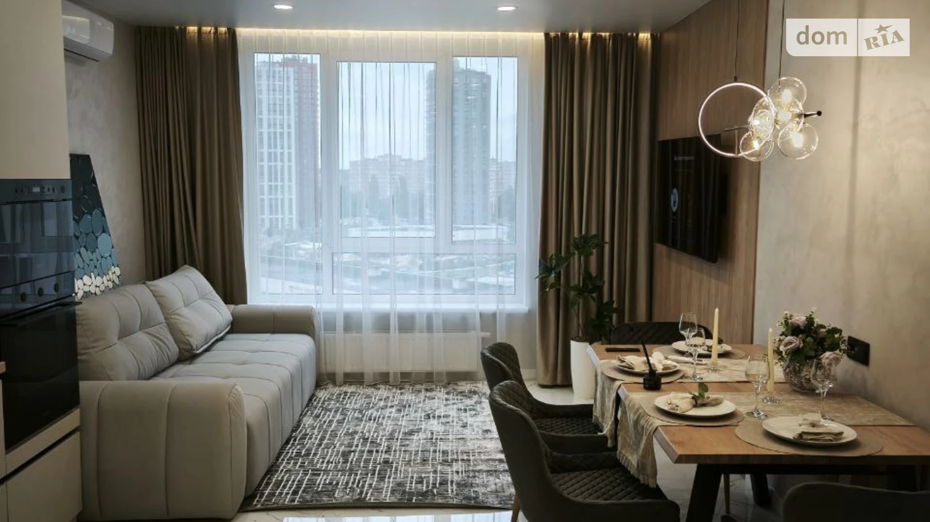 Продается 3-комнатная квартира 86 кв. м в Киеве, ул. Всеволода Змиенко, 15/23 - фото 2