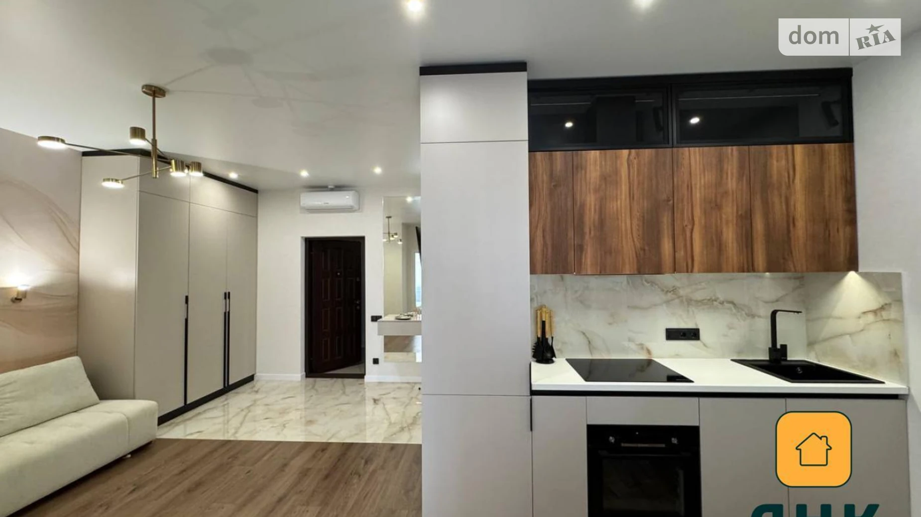 Продается 1-комнатная квартира 42.9 кв. м в Одессе, ул. Краснова, 1А - фото 2