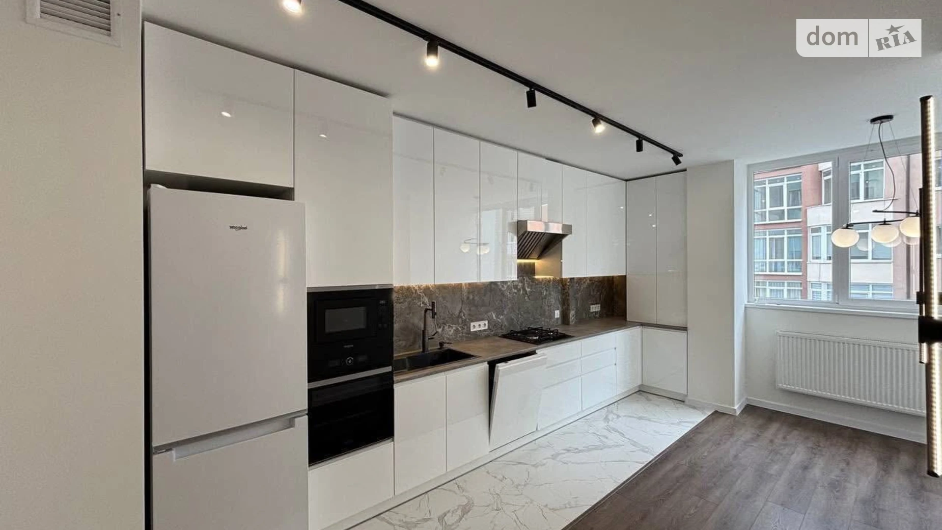 Продается 3-комнатная квартира 77.4 кв. м в Ивано-Франковске, ул. Бельведерська - фото 5