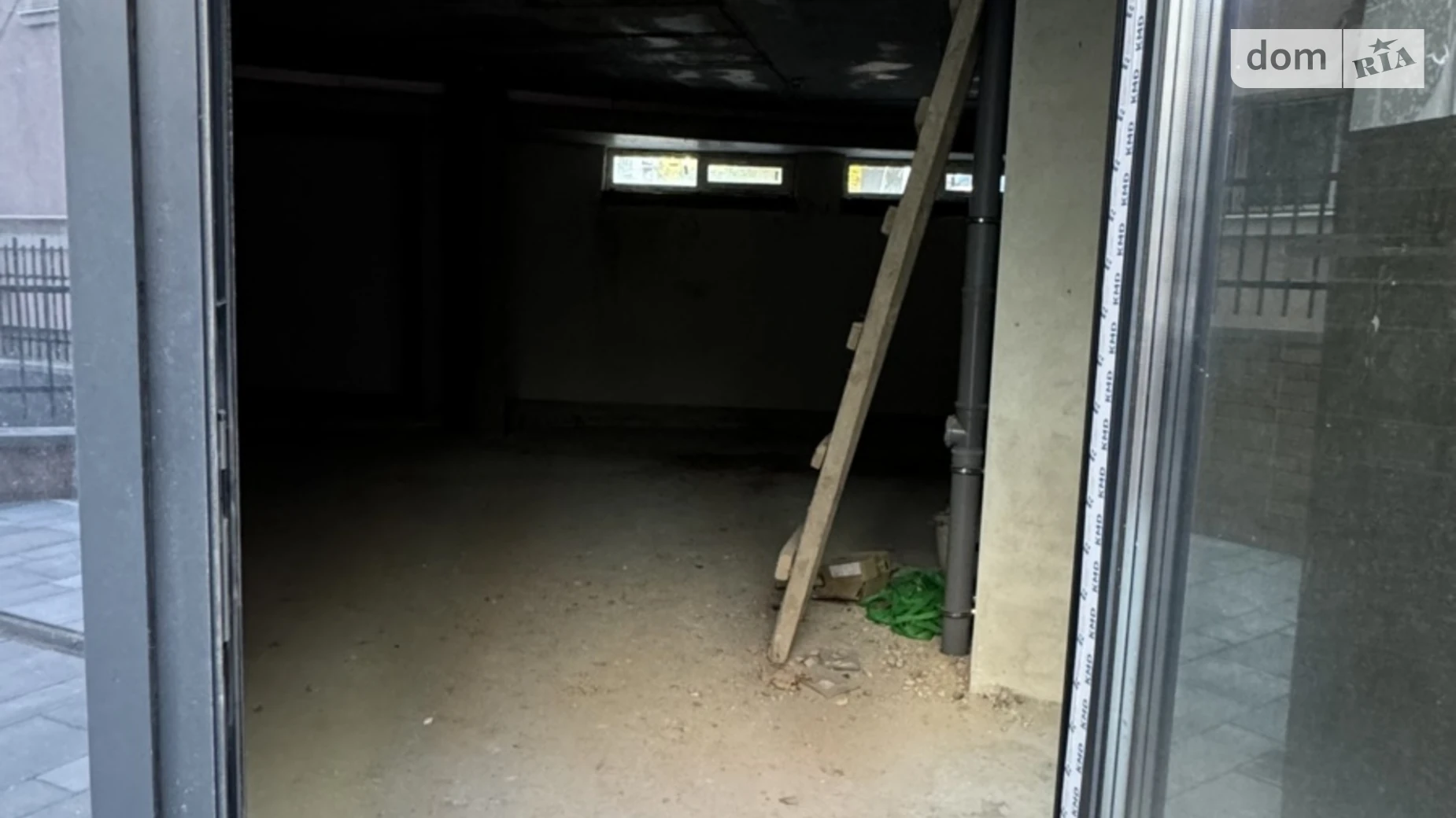 Продается помещения свободного назначения 105 кв. м в 8-этажном здании, цена: 115000 $ - фото 2