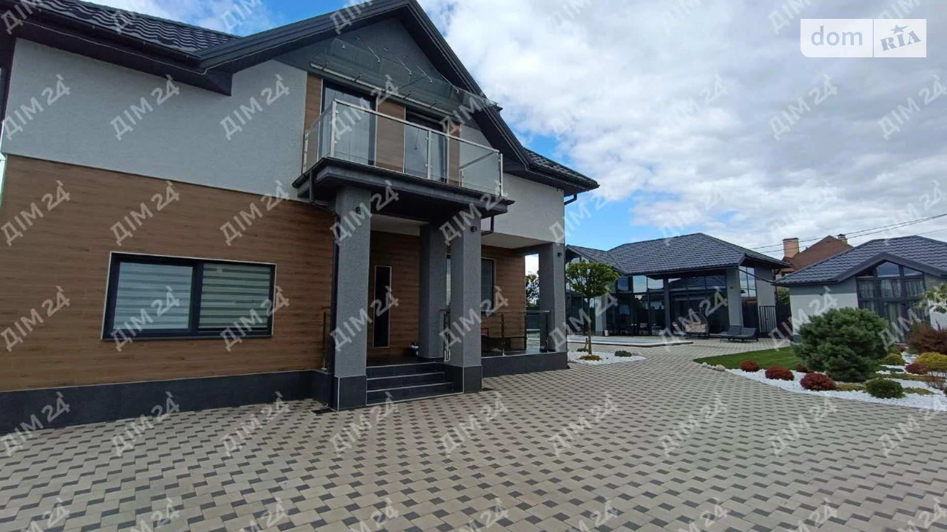 Продается дом на 2 этажа 234 кв. м с садом, цена: 700000 $ - фото 2