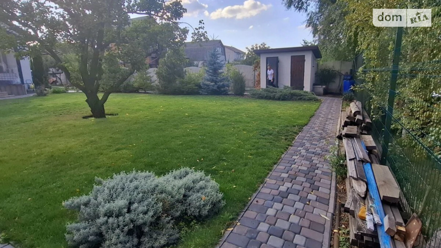 Продается дом на 2 этажа 90 кв. м с садом, цена: 85000 $ - фото 4