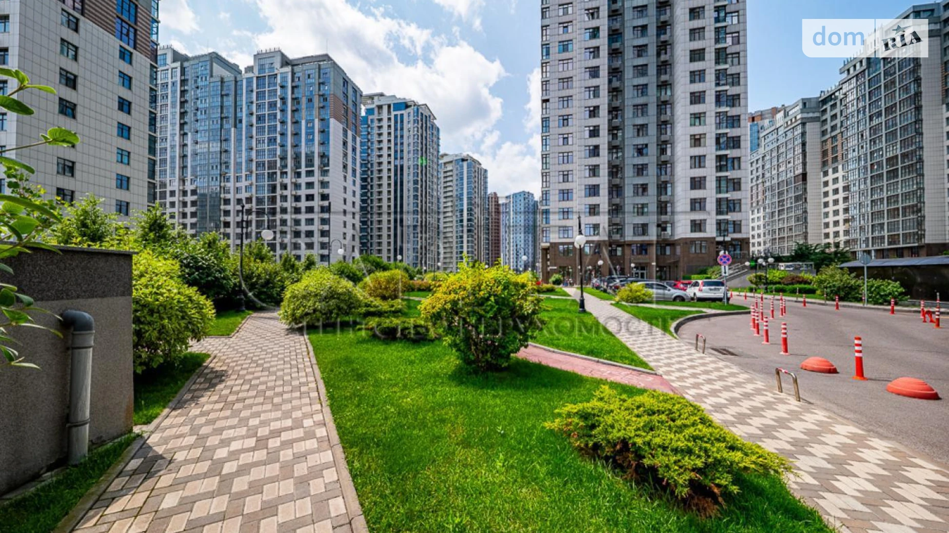 Продається 2-кімнатна квартира 81.3 кв. м у Києві, вул. Андрія Верхогляда(Драгомирова), 5 - фото 3