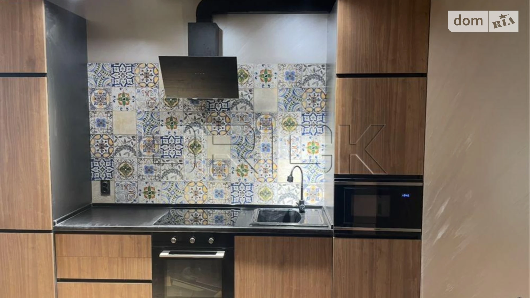 Продается 1-комнатная квартира 52 кв. м в Киеве, просп. Берестейский(Победы), 11 корпус 1 - фото 2