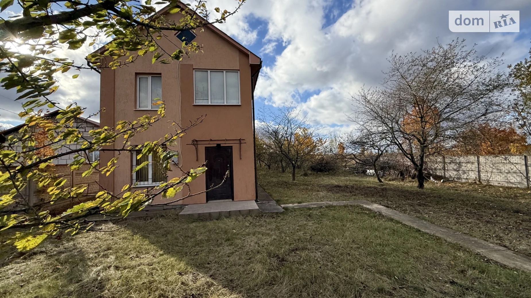 Продается дом на 2 этажа 86 кв. м с гаражом, цена: 72000 $ - фото 4