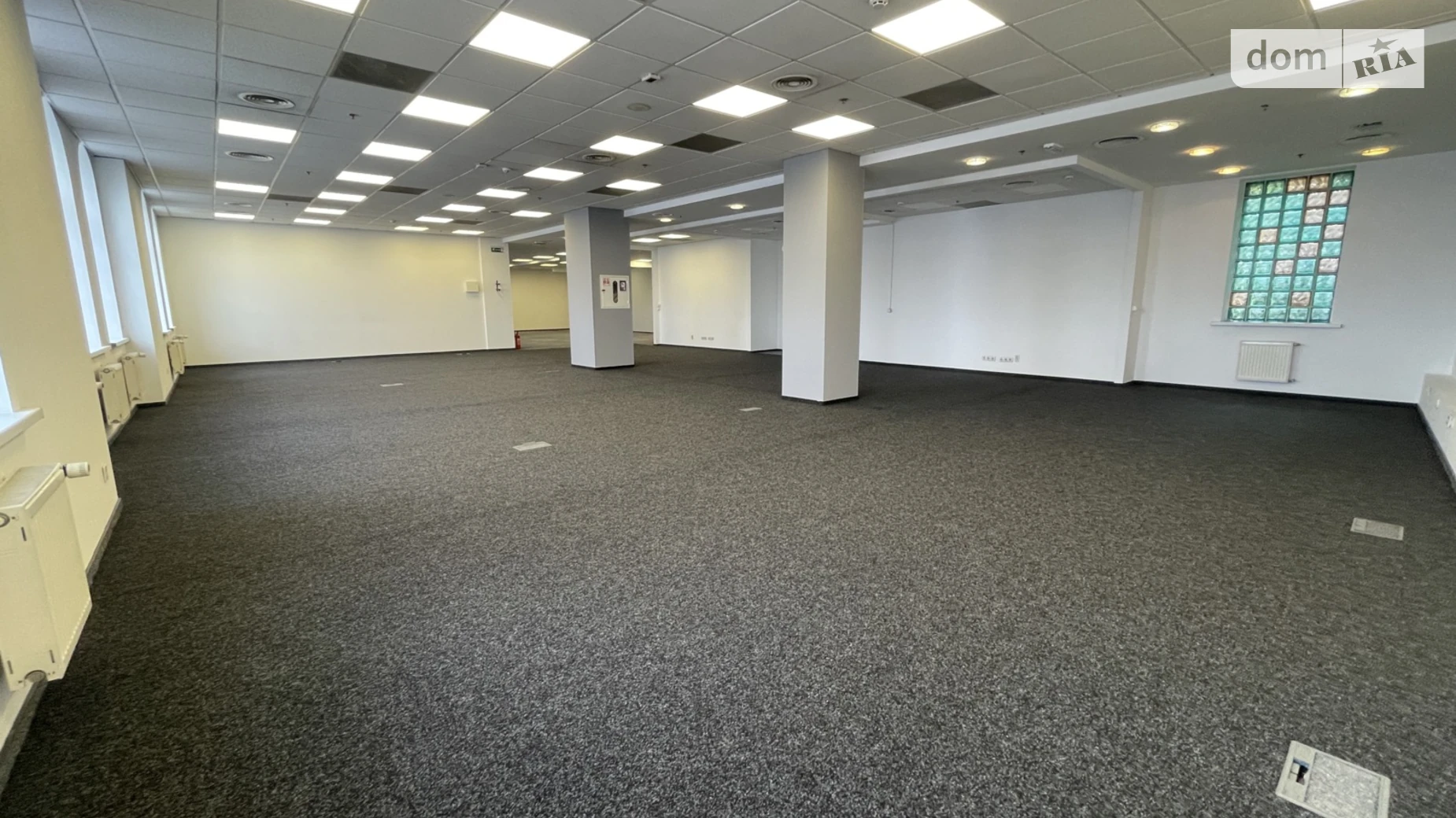 Сдается в аренду офис 1200 кв. м в бизнес-центре, цена: 16800 $ - фото 2