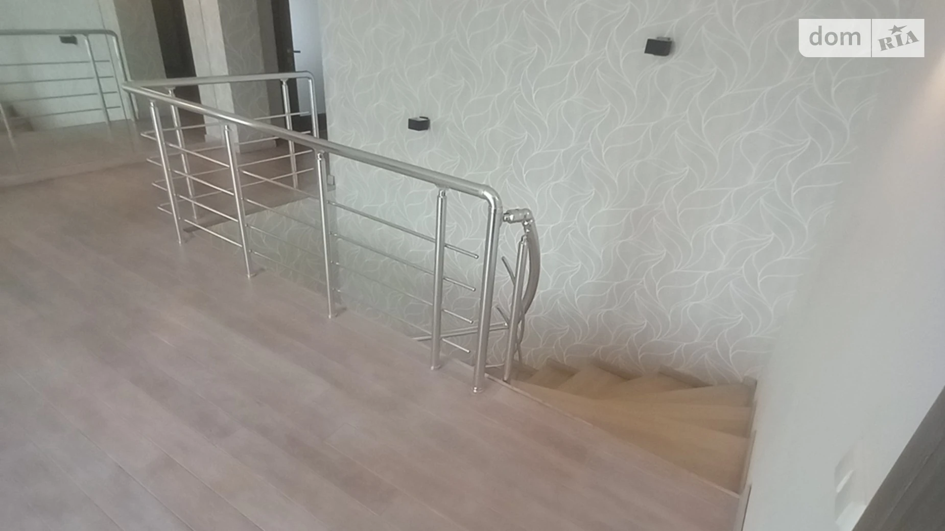 ул. Академическая(Челябинская) Шевченковский Черновцы, цена: 1200 $ - фото 4
