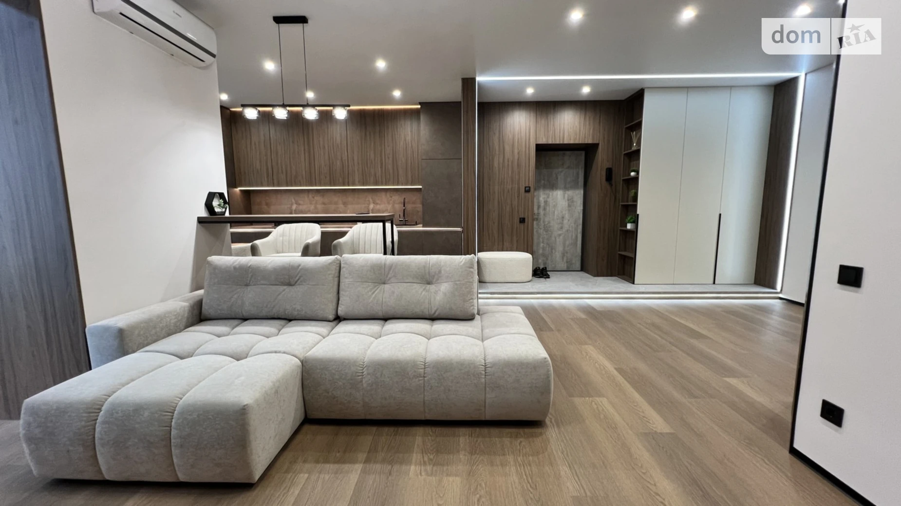 Продается 3-комнатная квартира 90 кв. м в Криховцах - фото 3