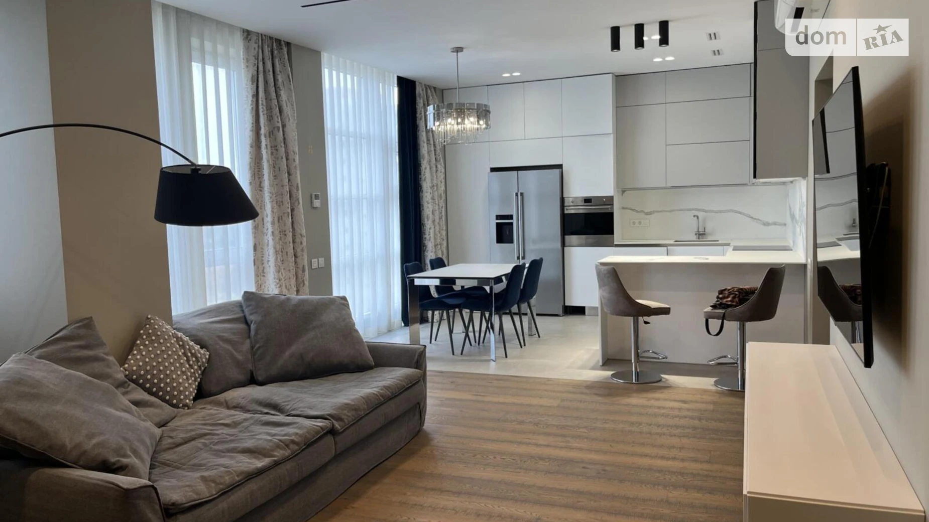 Продается 3-комнатная квартира 104.4 кв. м в Харькове, ул. Клочковская, 117 - фото 2