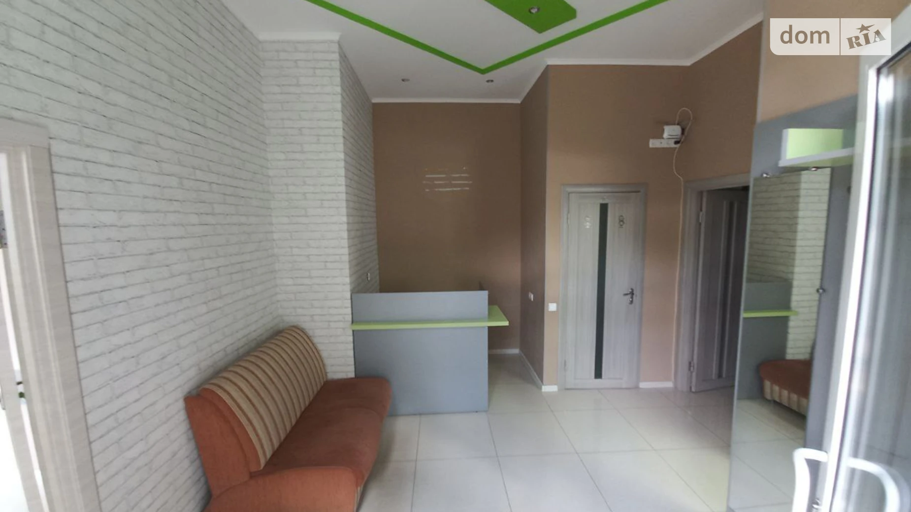 Сдается в аренду офис 63 кв. м в бизнес-центре, цена: 23000 грн - фото 2