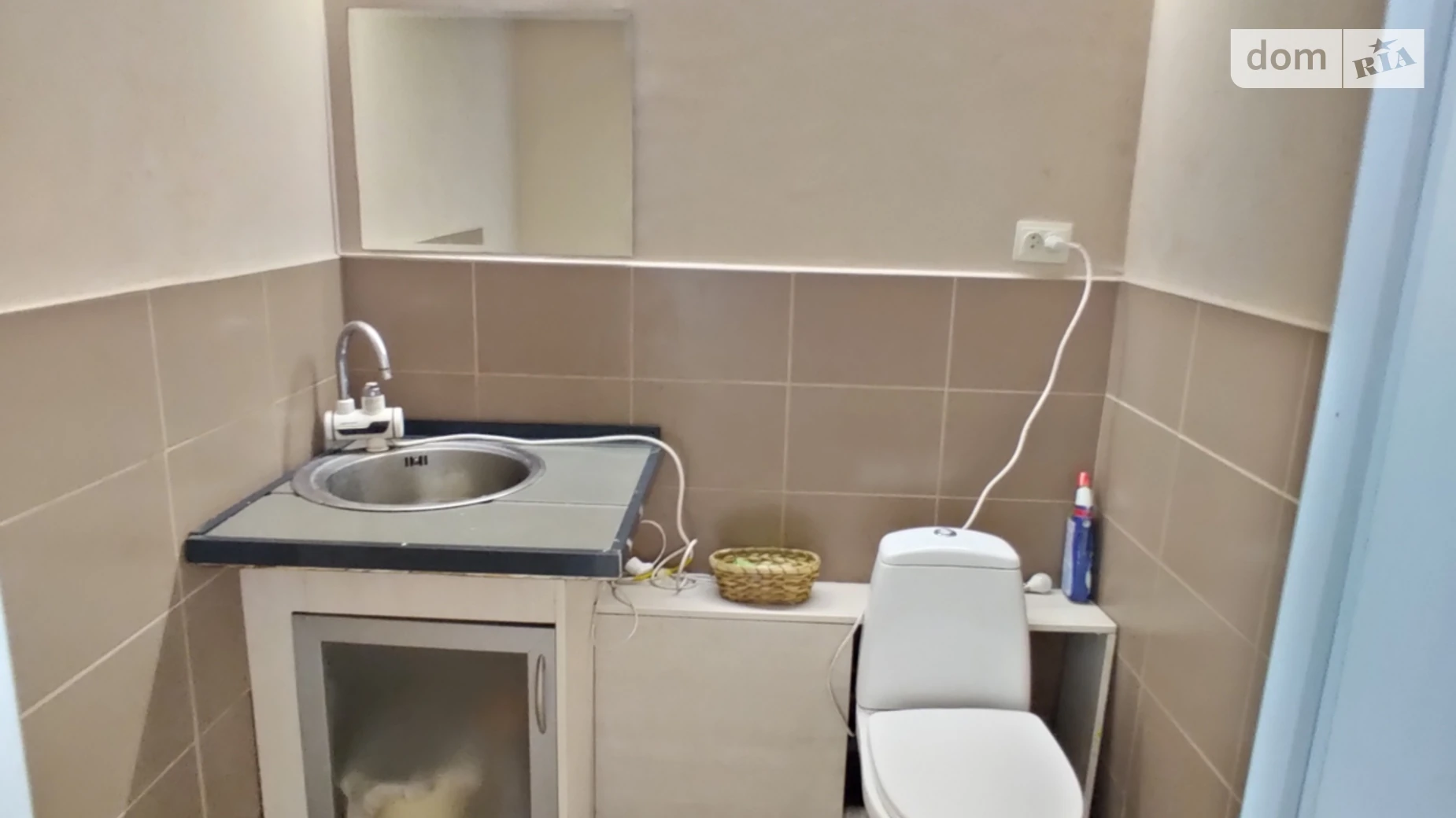 Сдается в аренду офис 25.2 кв. м в бизнес-центре, цена: 6300 грн - фото 2
