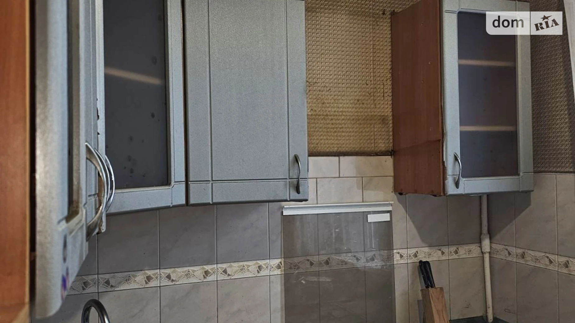 Продается 3-комнатная квартира 66.9 кв. м в Харькове, просп. Байрона(Героев Сталинграда), 25 корпус 1 - фото 2