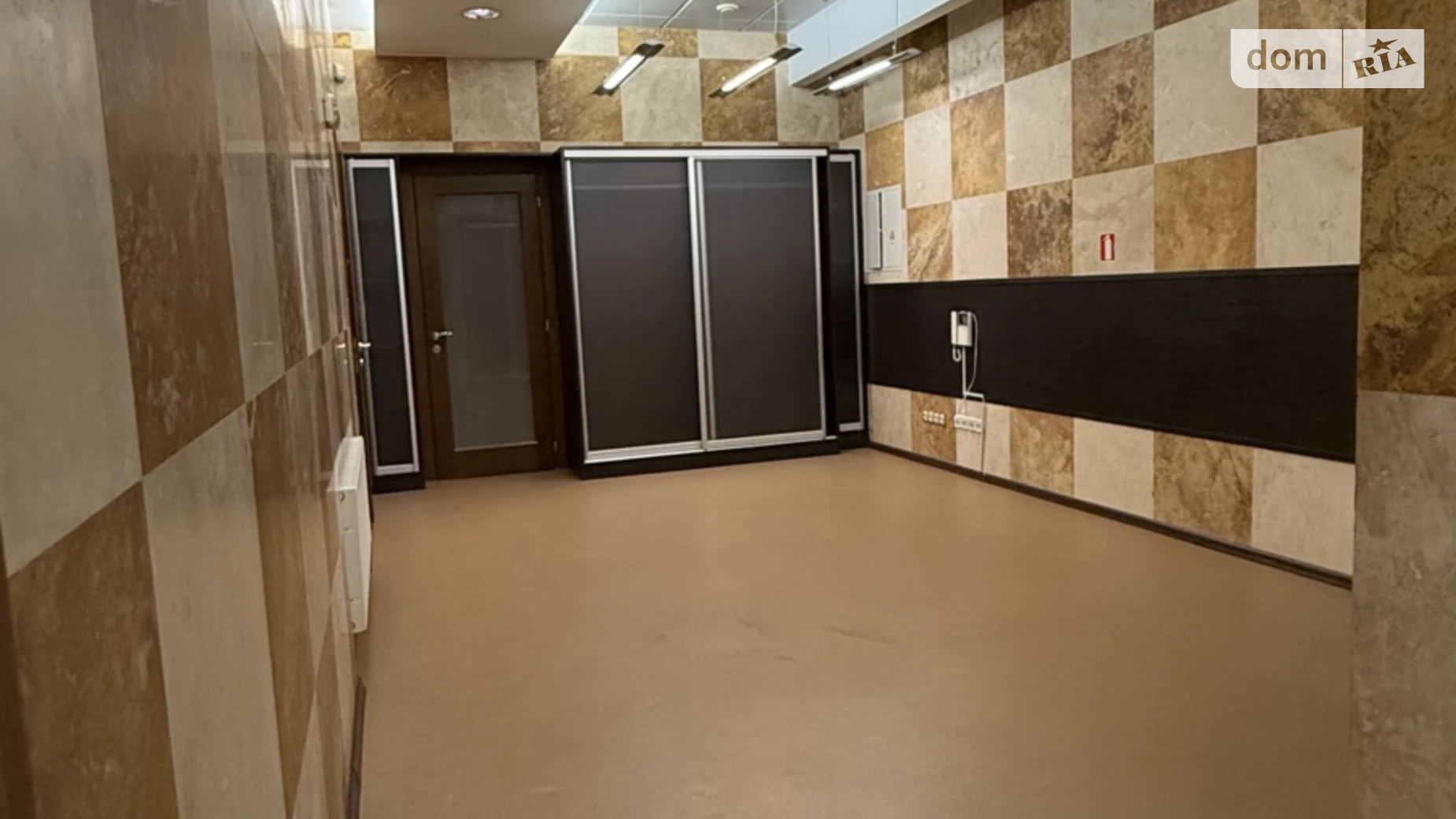 Продається офіс 186 кв. м в бізнес-центрі, цена: 500000 $ - фото 2
