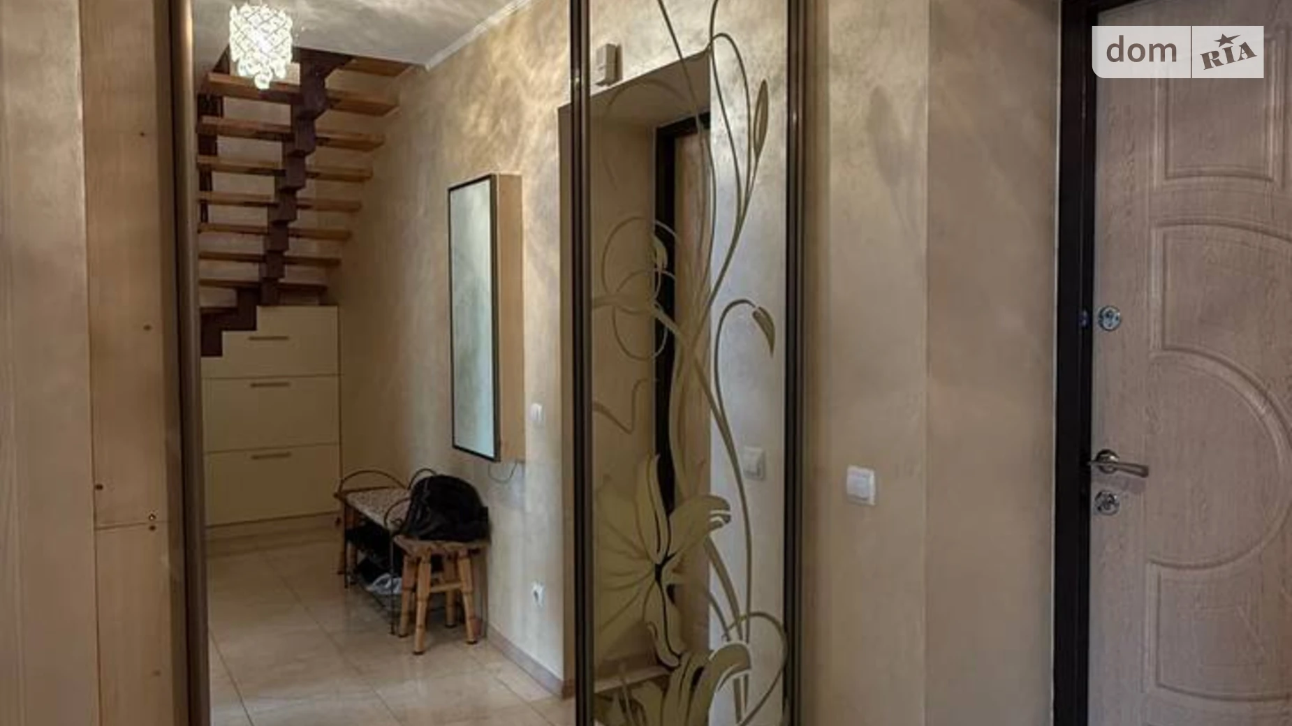 Продается 1-комнатная квартира 82.2 кв. м в Волчинце, ул. Европейская - фото 5