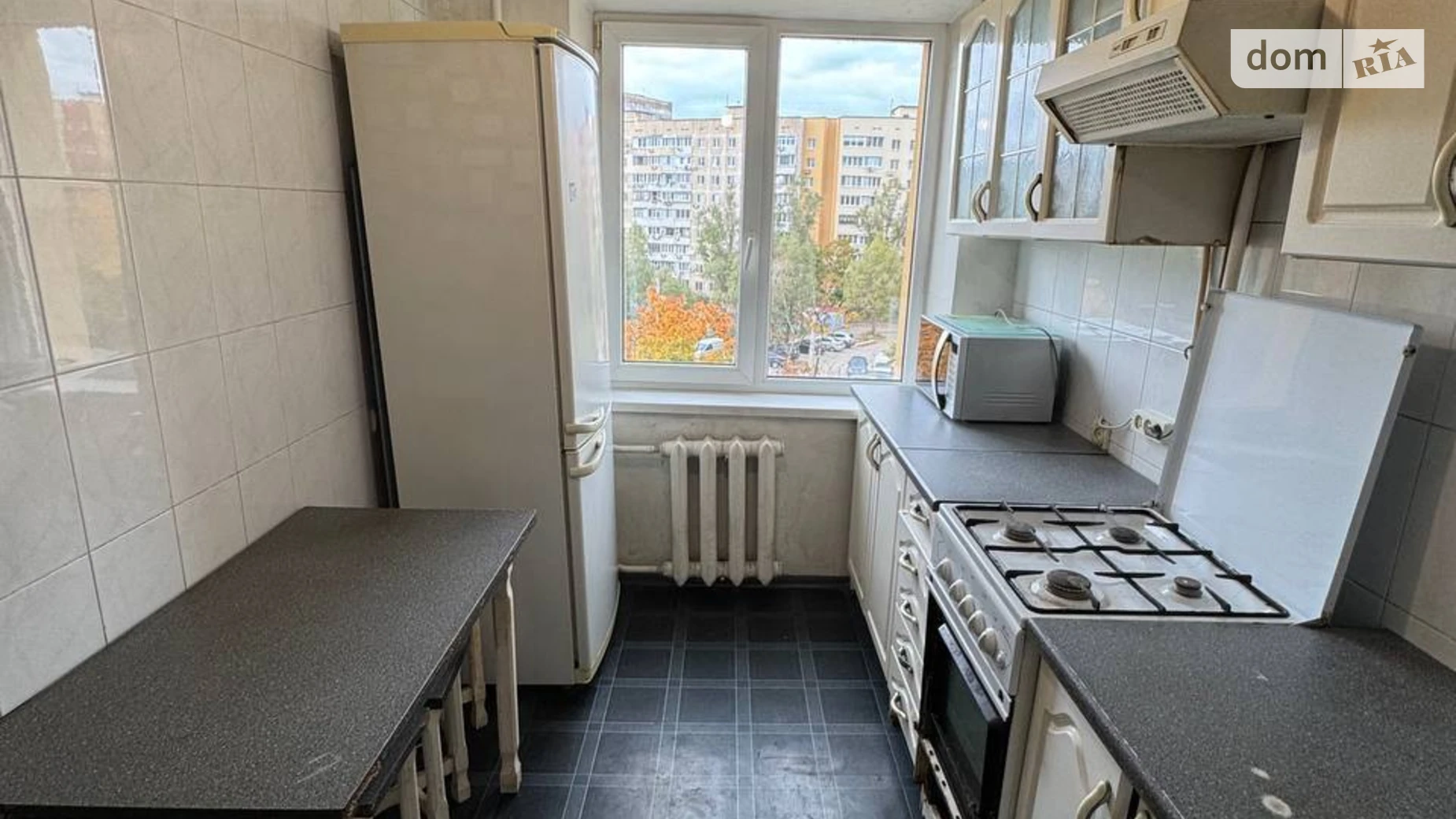 Продается 4-комнатная квартира 87 кв. м в Днепре, ул. Метростроевская, 4 - фото 2