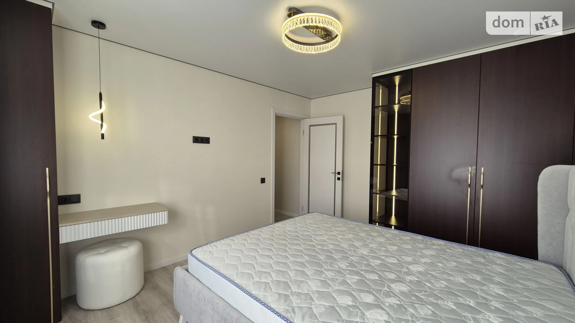 3-комнатная квартира 98 кв. м в Тернополе, ул. Курбаса Леся, 6Б - фото 2