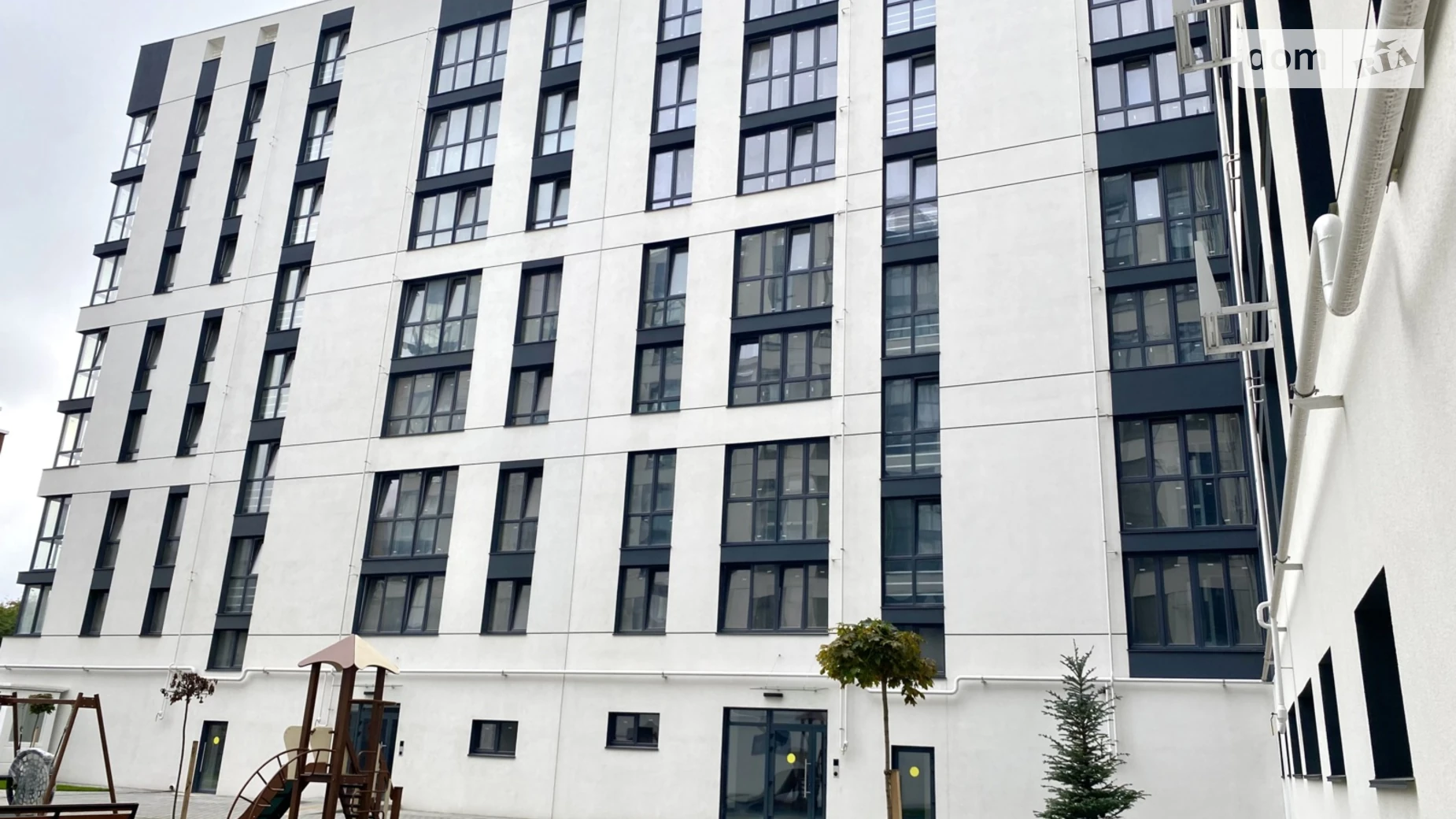 Продается 1-комнатная квартира 47 кв. м в Ровно, ул. Галицкого Данилы, 25 - фото 5