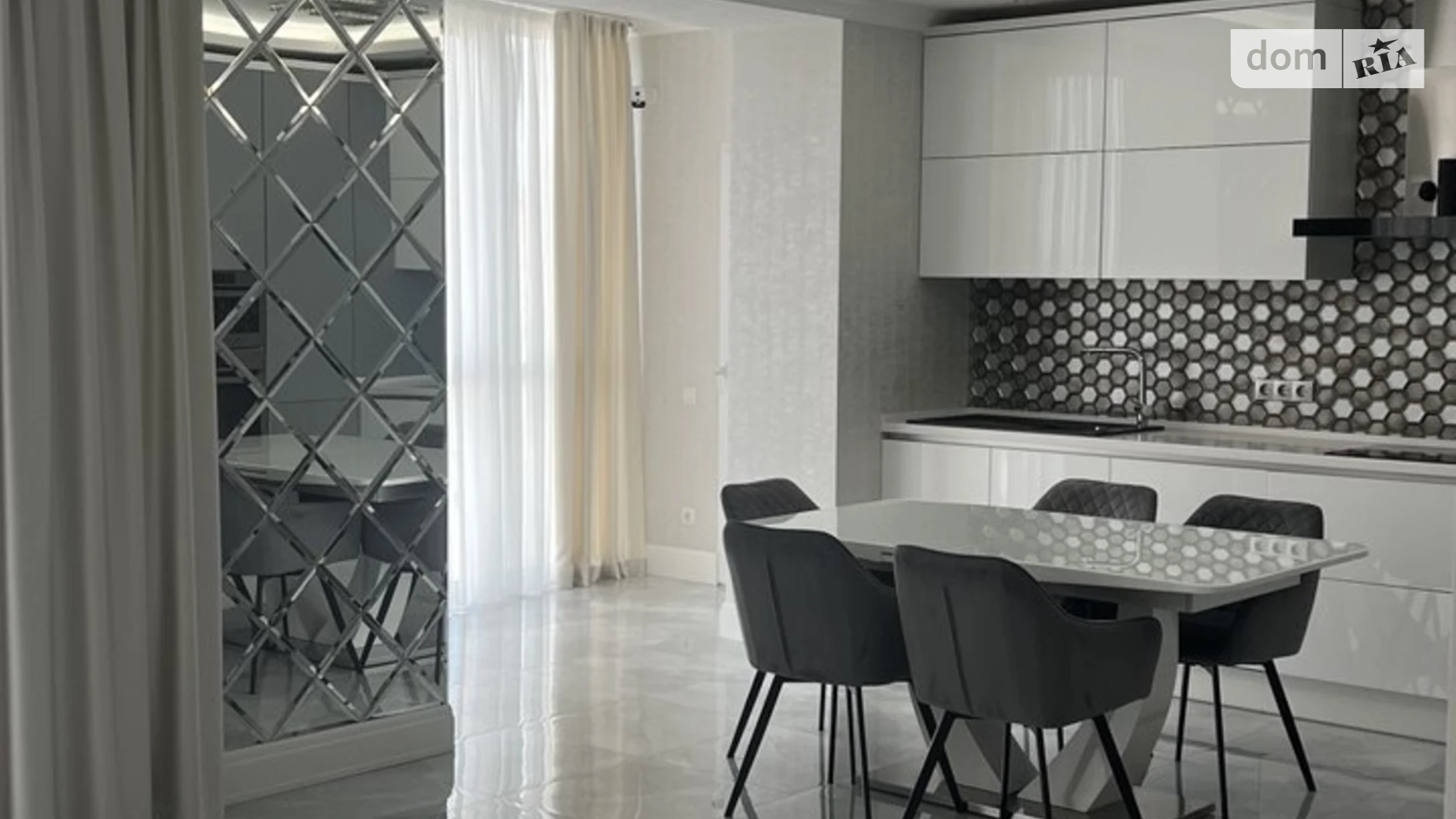 Продается 3-комнатная квартира 107.8 кв. м в Виннице, ул. Зодчих, 19 - фото 4