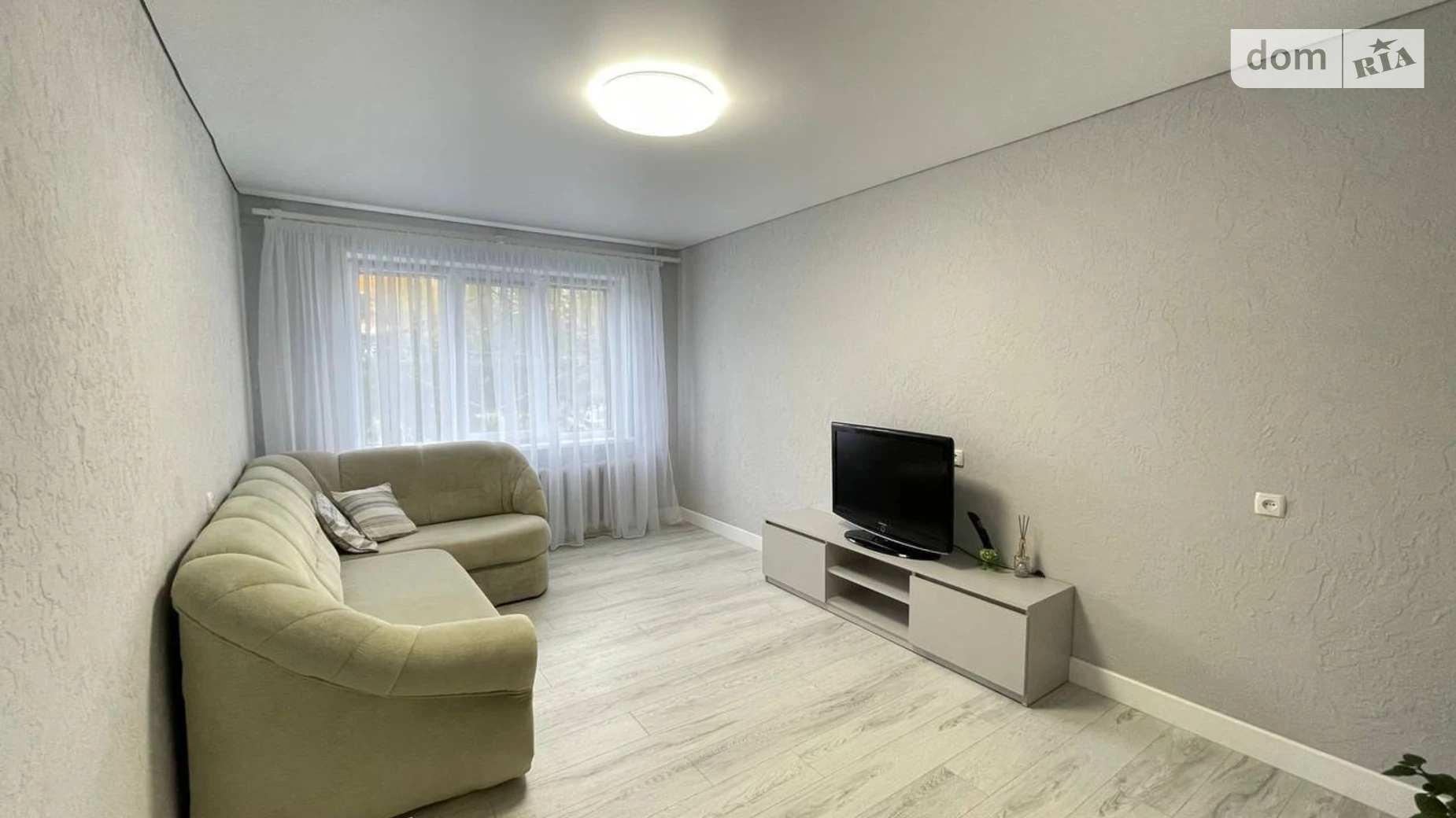 Продается 2-комнатная квартира 55.6 кв. м в Кривом Роге, Николаевское шоссе, 1 - фото 2