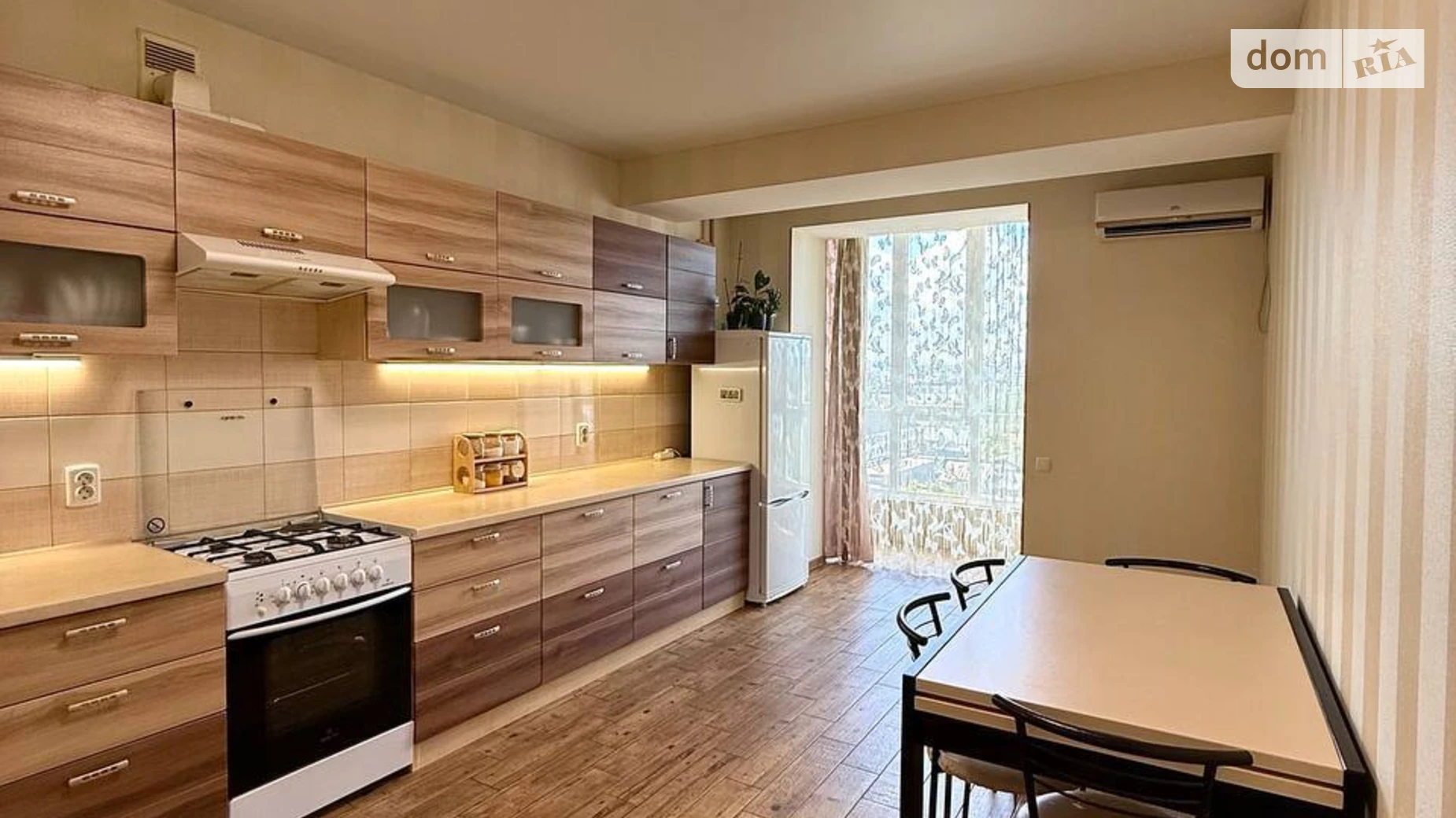 Продается 1-комнатная квартира 48 кв. м в Черновцах - фото 5