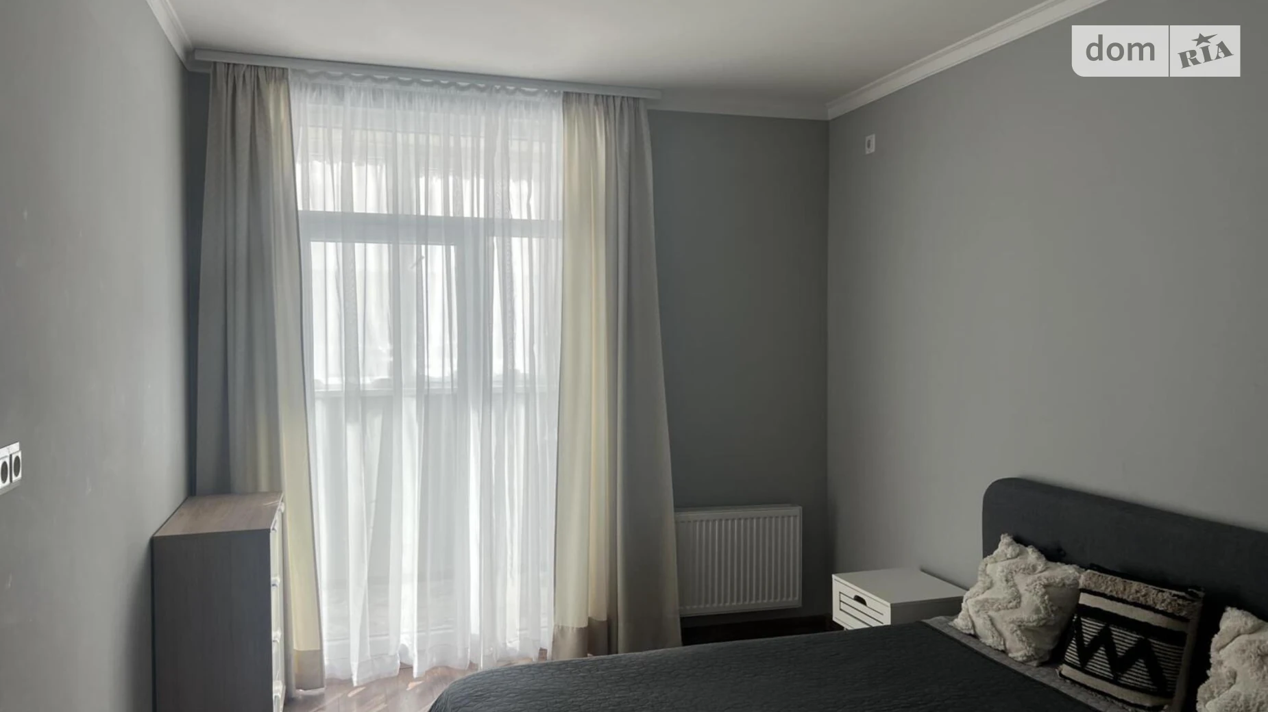 Продается 1-комнатная квартира 46 кв. м в Ужгороде, ул. Гленца, 14 - фото 3