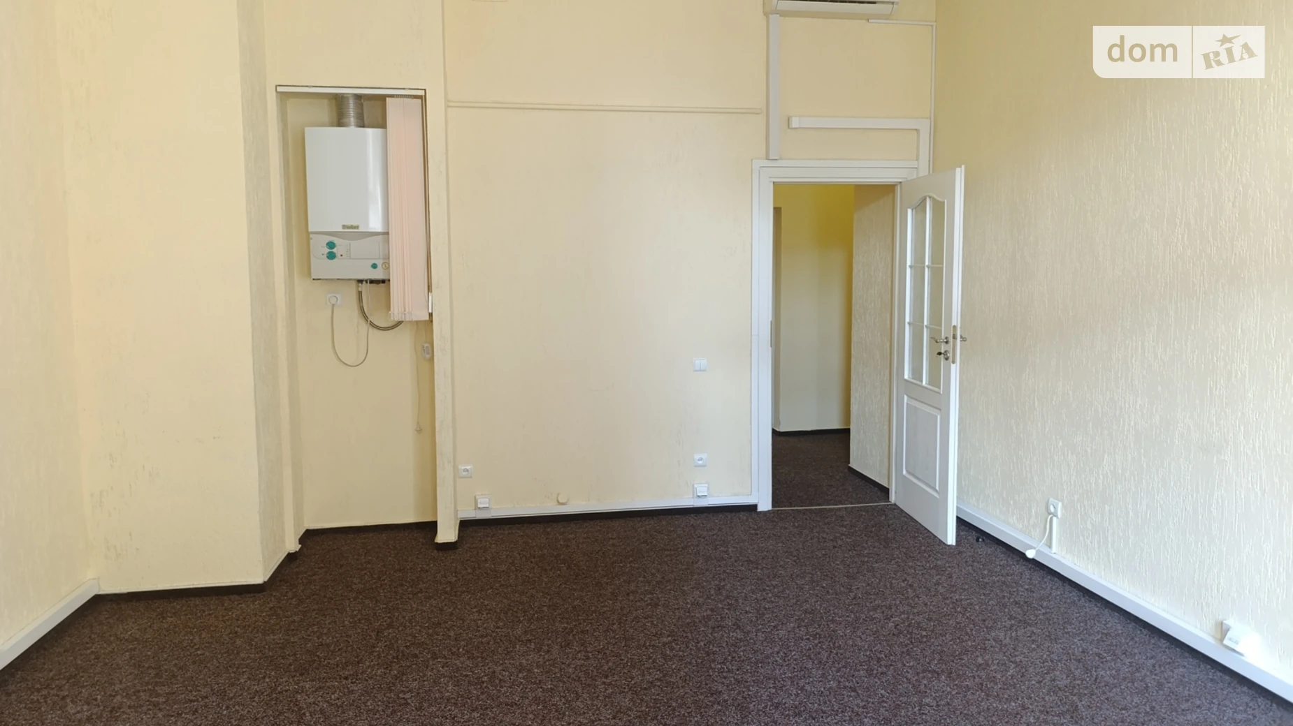 Сдается в аренду офис 118 кв. м в бизнес-центре, цена: 1000 $ - фото 4