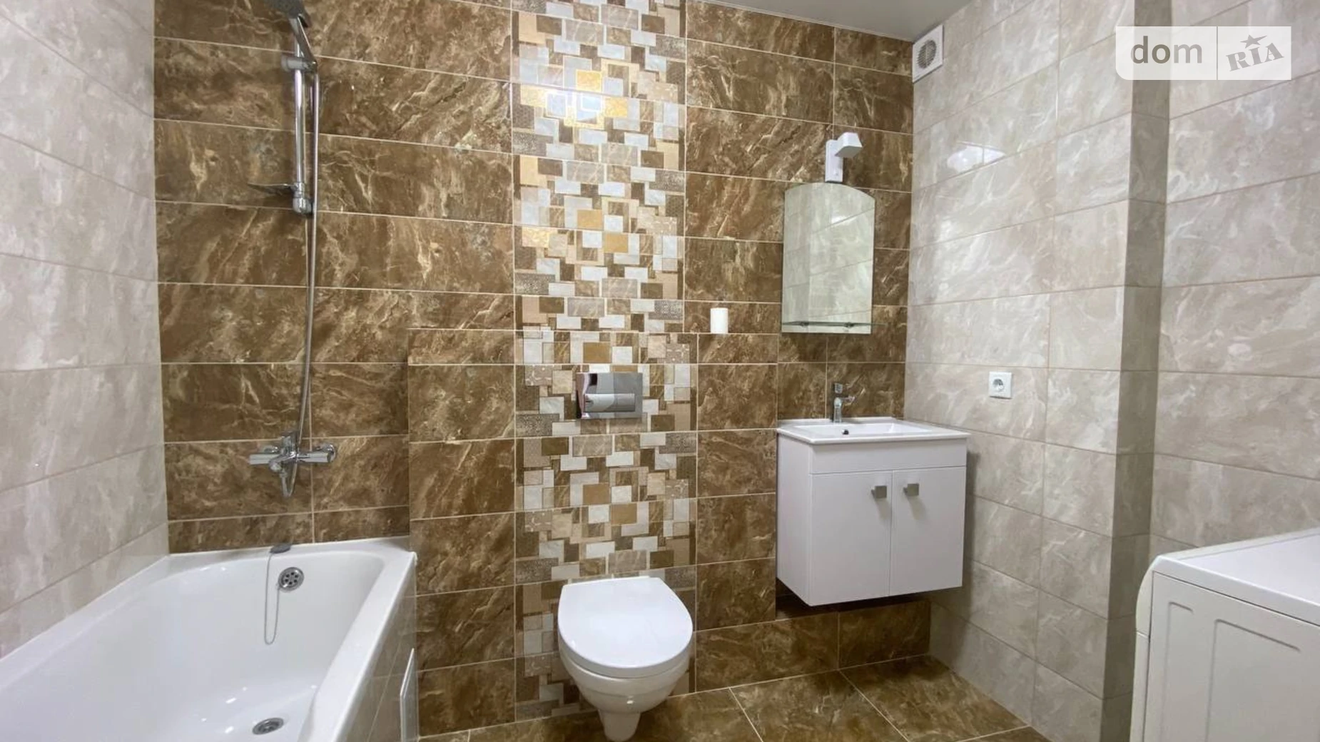 1-комнатная квартира 59 кв. м в Тернополе, просп. Злуки - фото 2