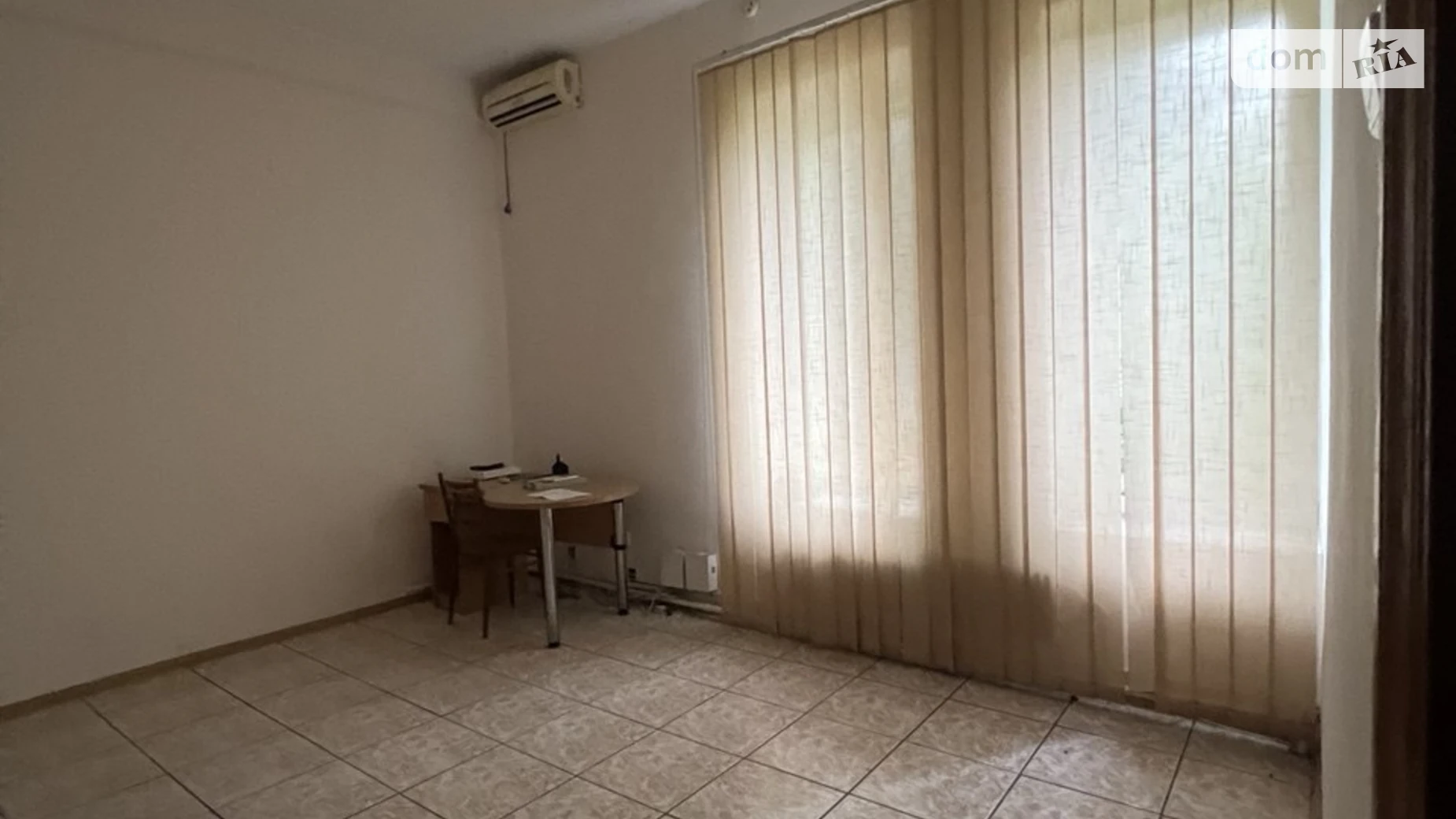 Сдается в аренду помещения свободного назначения 215.2 кв. м в 1-этажном здании, цена: 108853 грн - фото 4