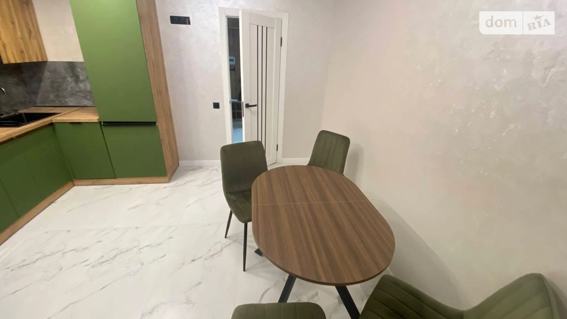 2-комнатная квартира 73 кв. м в Тернополе, цена: 79500 $ - фото 2