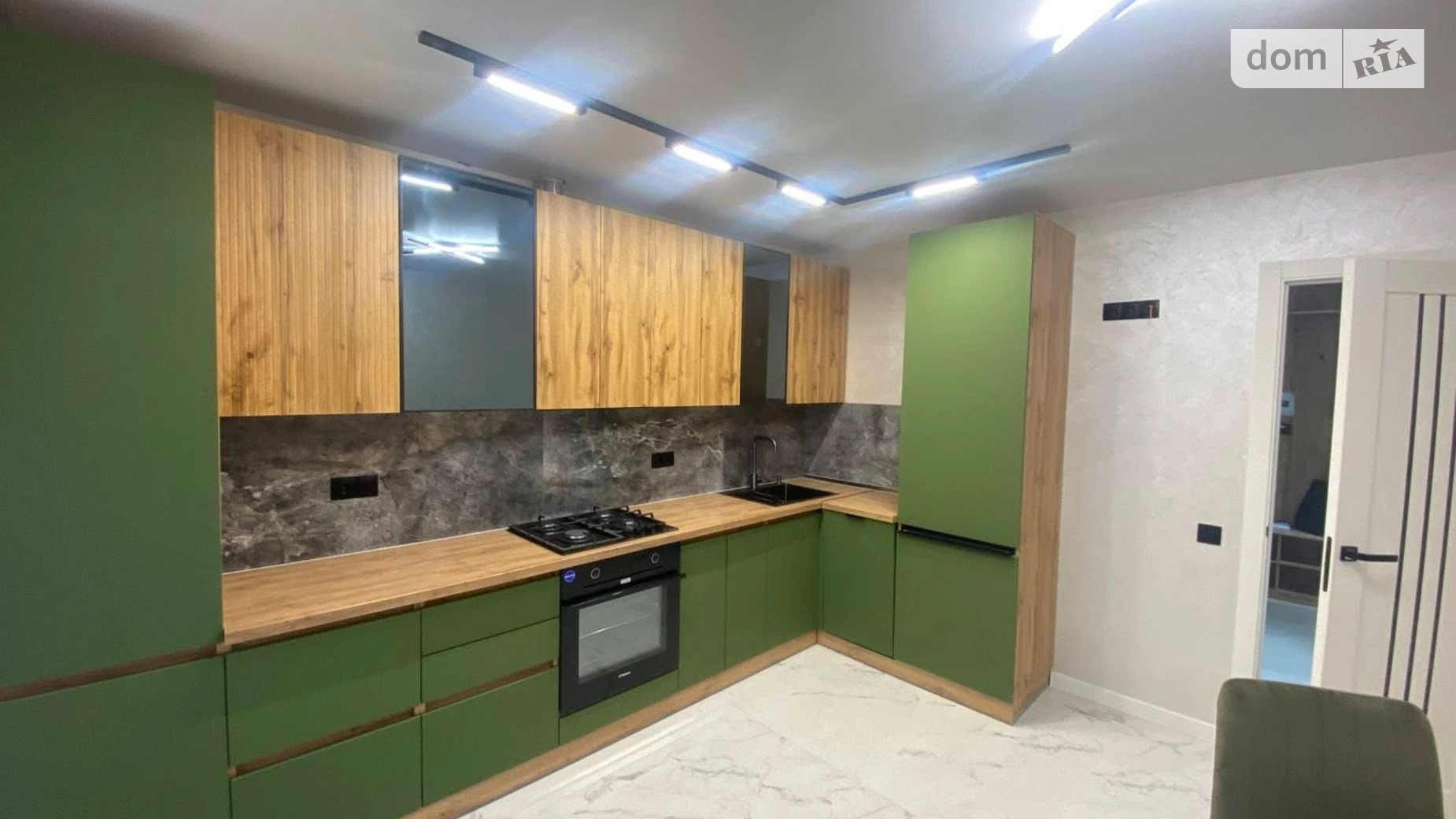 2-комнатная квартира 73 кв. м в Тернополе, цена: 79500 $ - фото 3