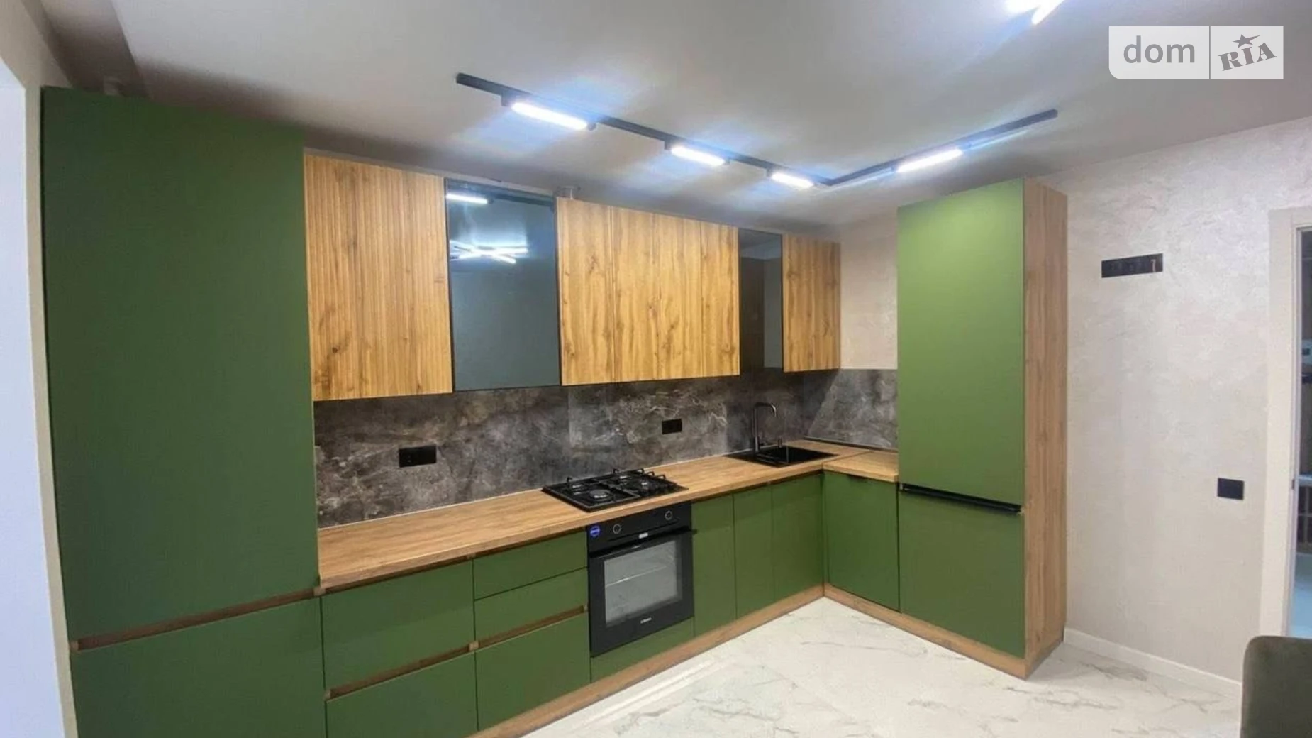 2-комнатная квартира 73 кв. м в Тернополе, цена: 79500 $ - фото 2