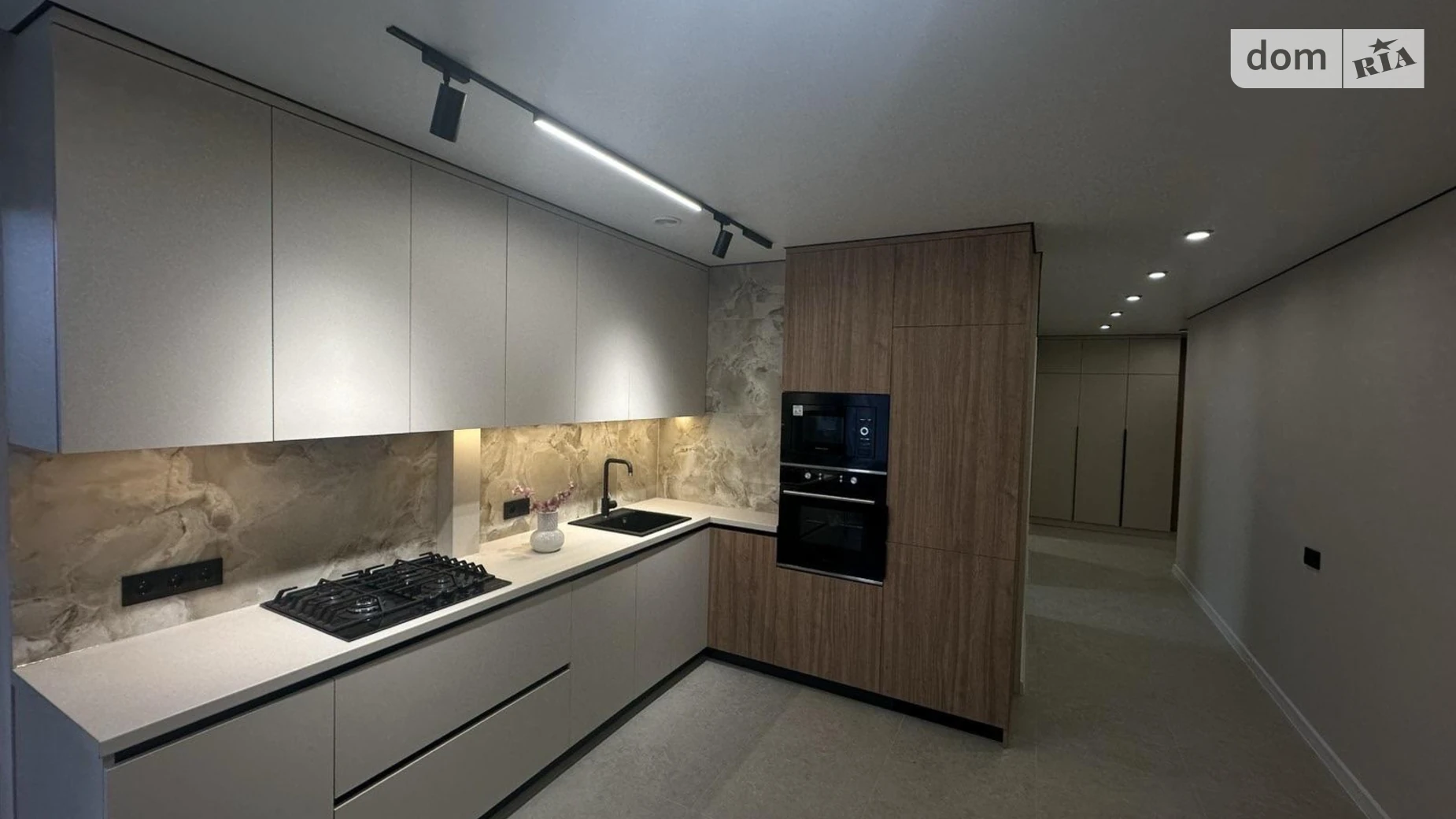 2-комнатная квартира 65 кв. м в Тернополе, цена: 85000 $ - фото 4