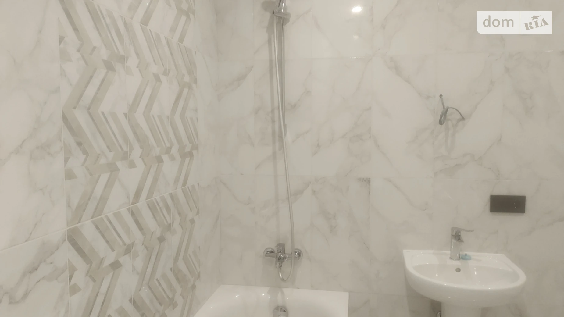 Продається 2-кімнатна квартира 61.4 кв. м у Крижанівка, вул. Академіка Сахарова - фото 3