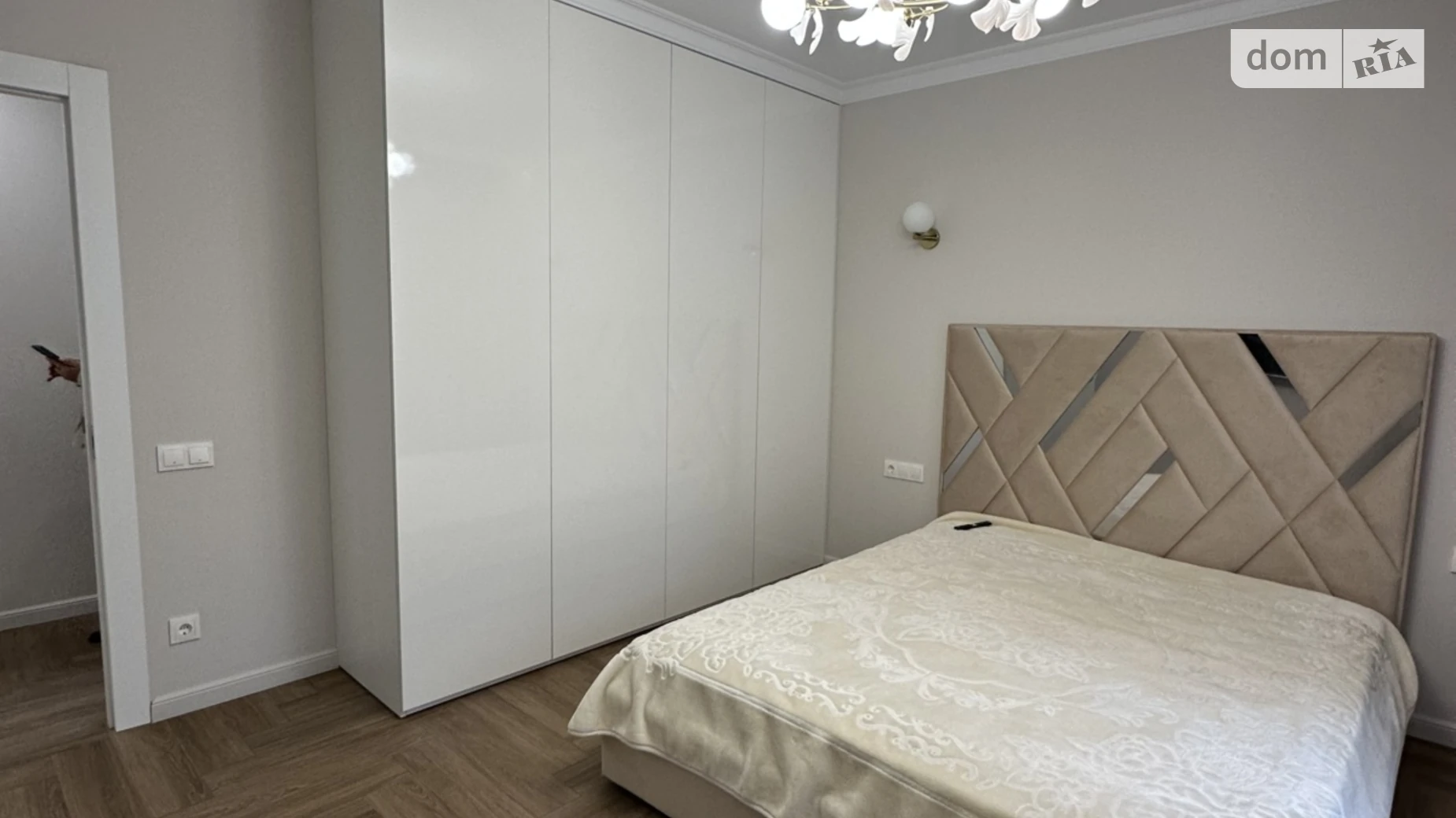 2-комнатная квартира 66.8 кв. м в Тернополе, ул. Острожского Князя, 32 - фото 3