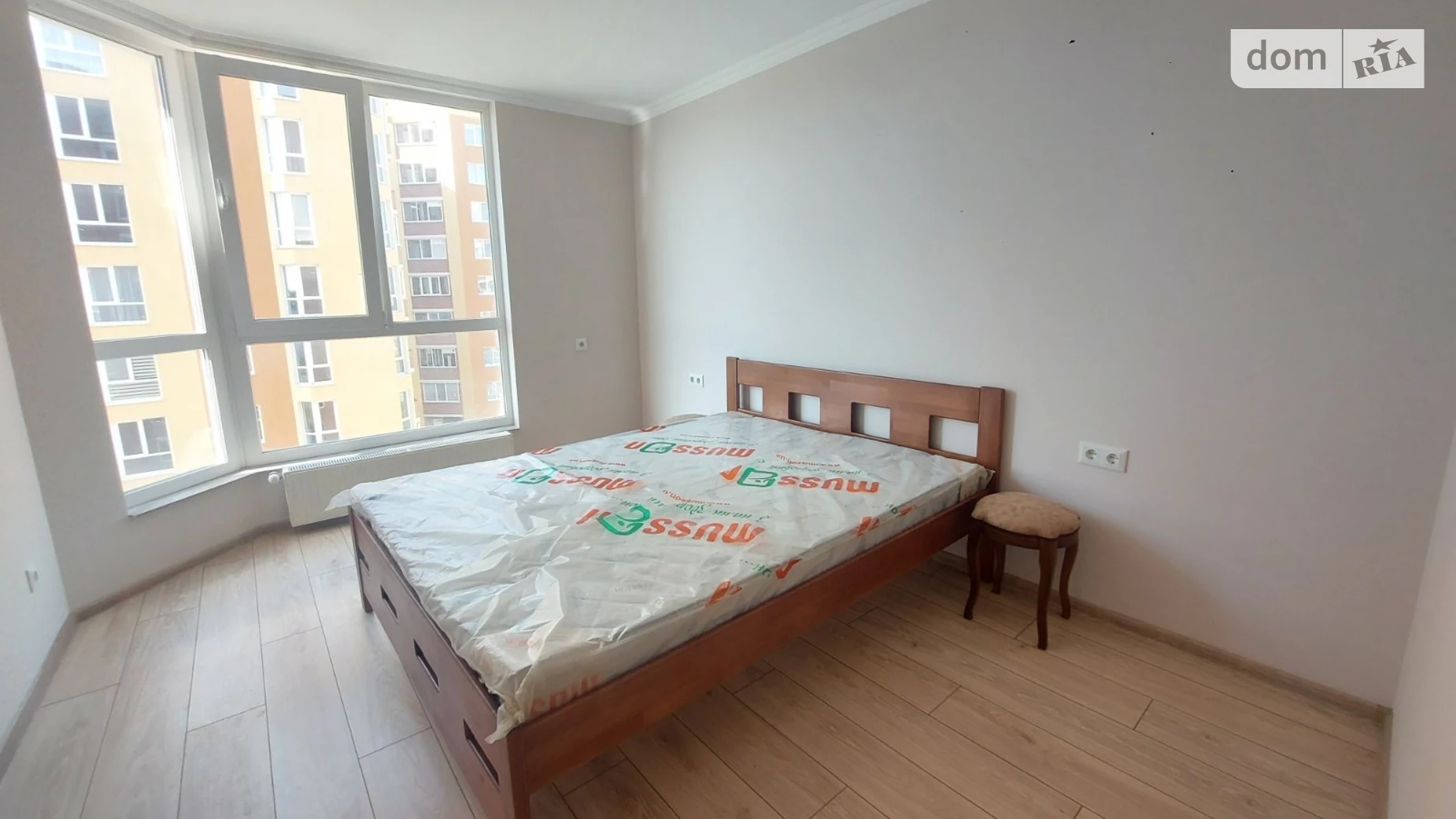 1-комнатная квартира 50 кв. м в Тернополе, ул. Белогорская - фото 3