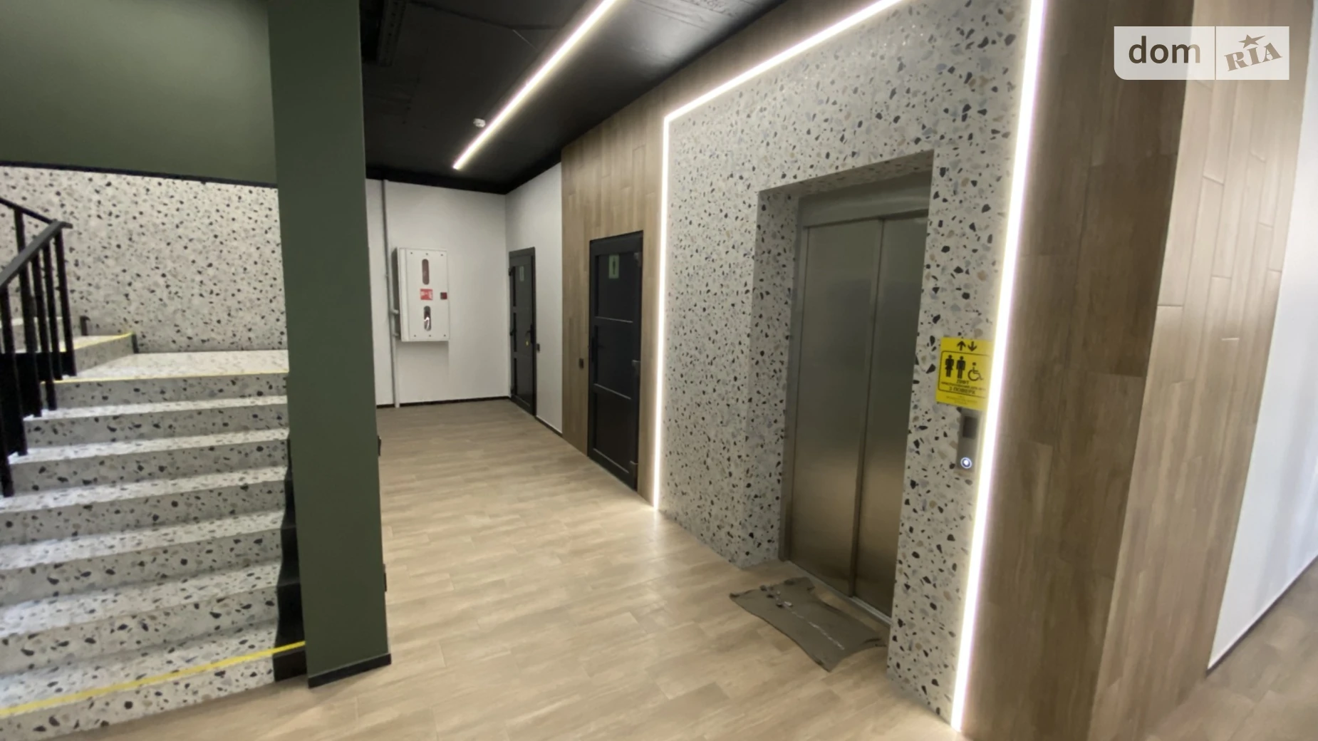 Сдается в аренду офис 65 кв. м в бизнес-центре, цена: 22750 грн - фото 3