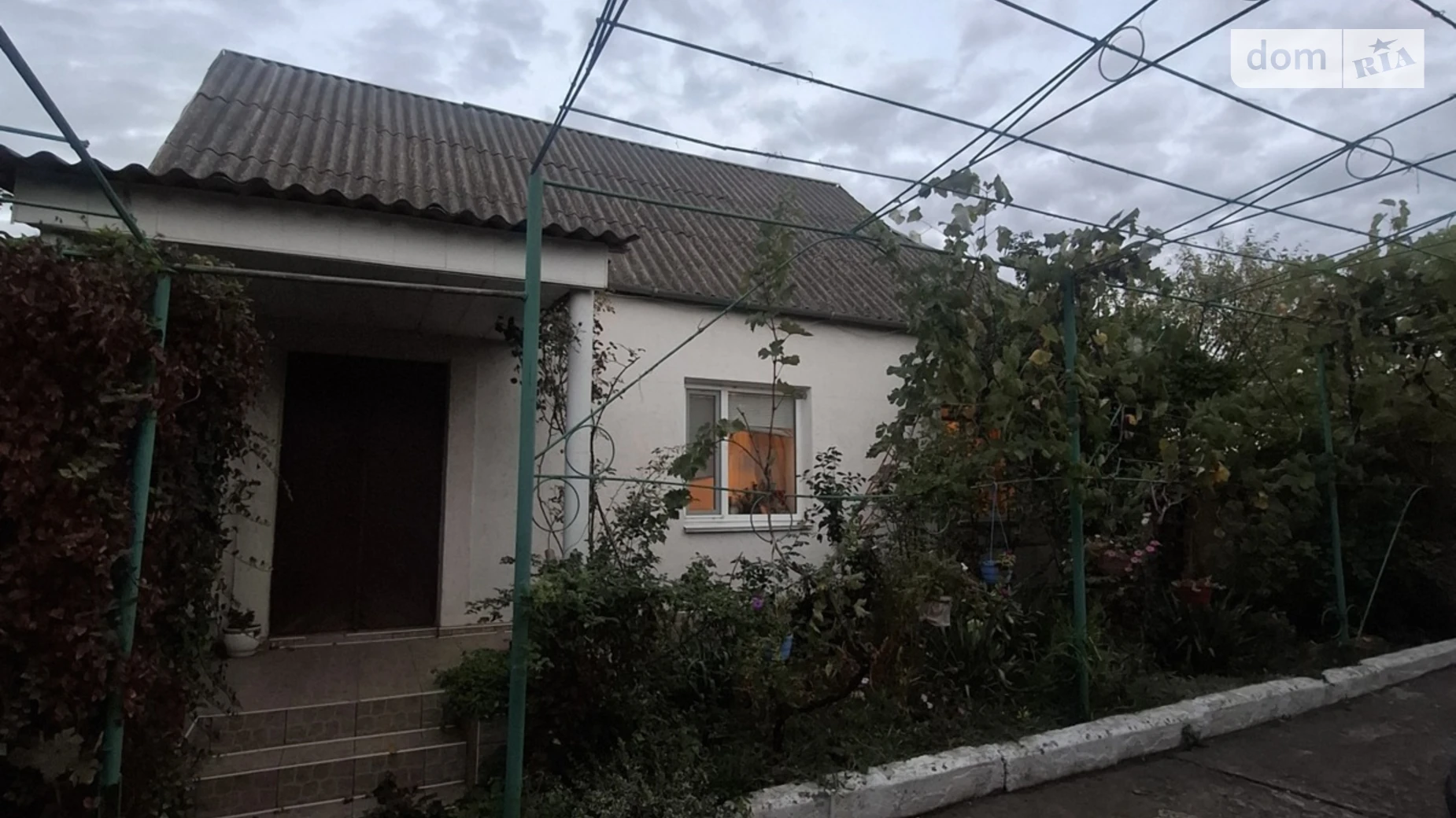 Продается одноэтажный дом 74 кв. м с камином, цена: 55000 $ - фото 2