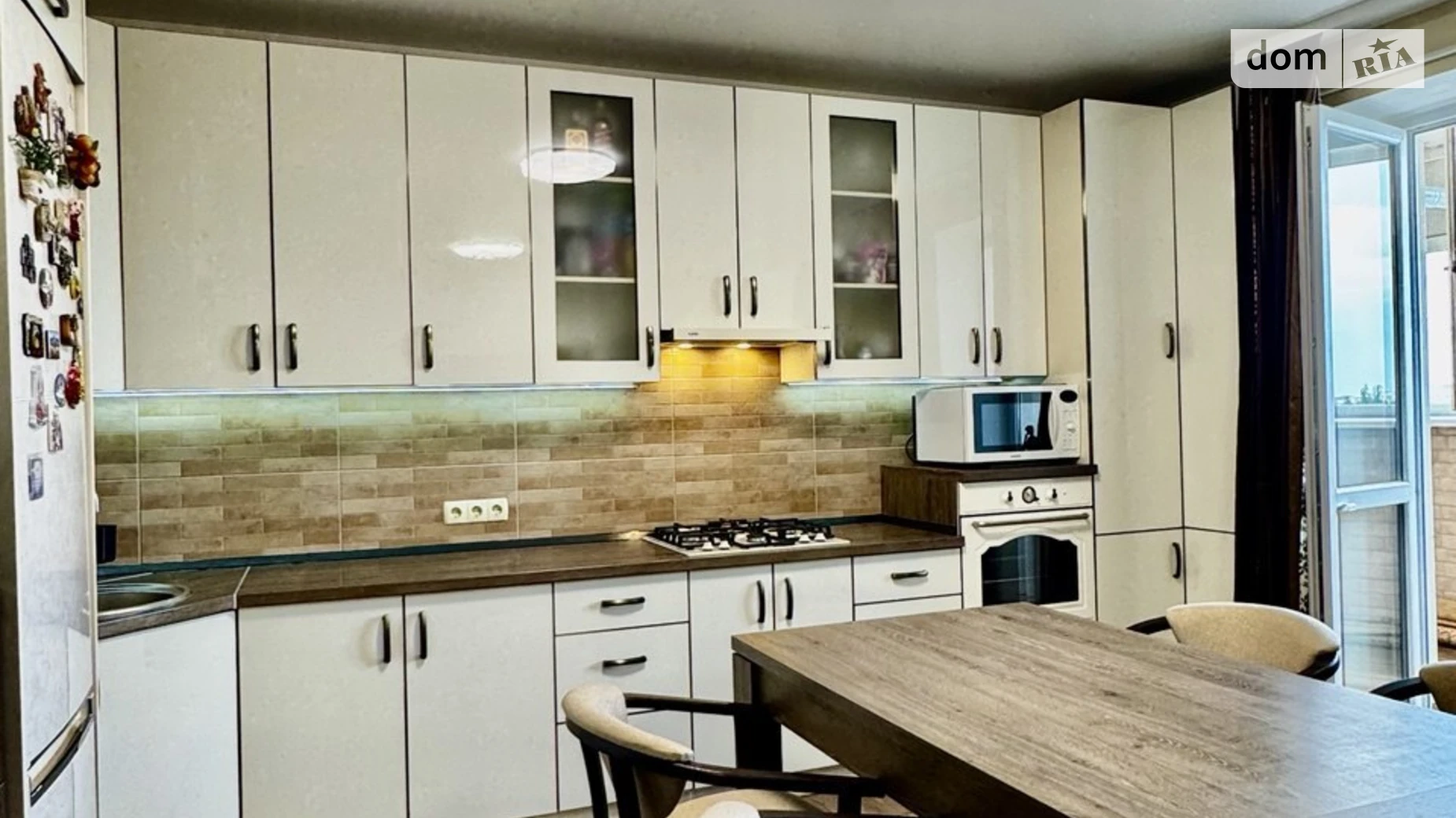 Продается 1-комнатная квартира 50 кв. м в Чернигове, ул. Жабинского, 2Д - фото 2