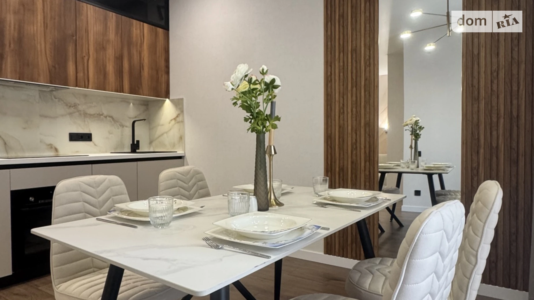 Продается 1-комнатная квартира 43 кв. м в Одессе, ул. Краснова, 3 корпус 66 - фото 2