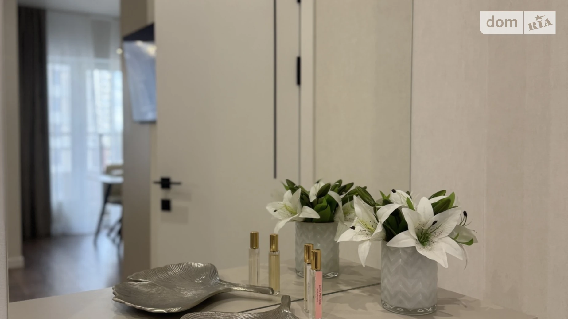 Продается 1-комнатная квартира 43 кв. м в Одессе, ул. Краснова, 3 корпус 66 - фото 4