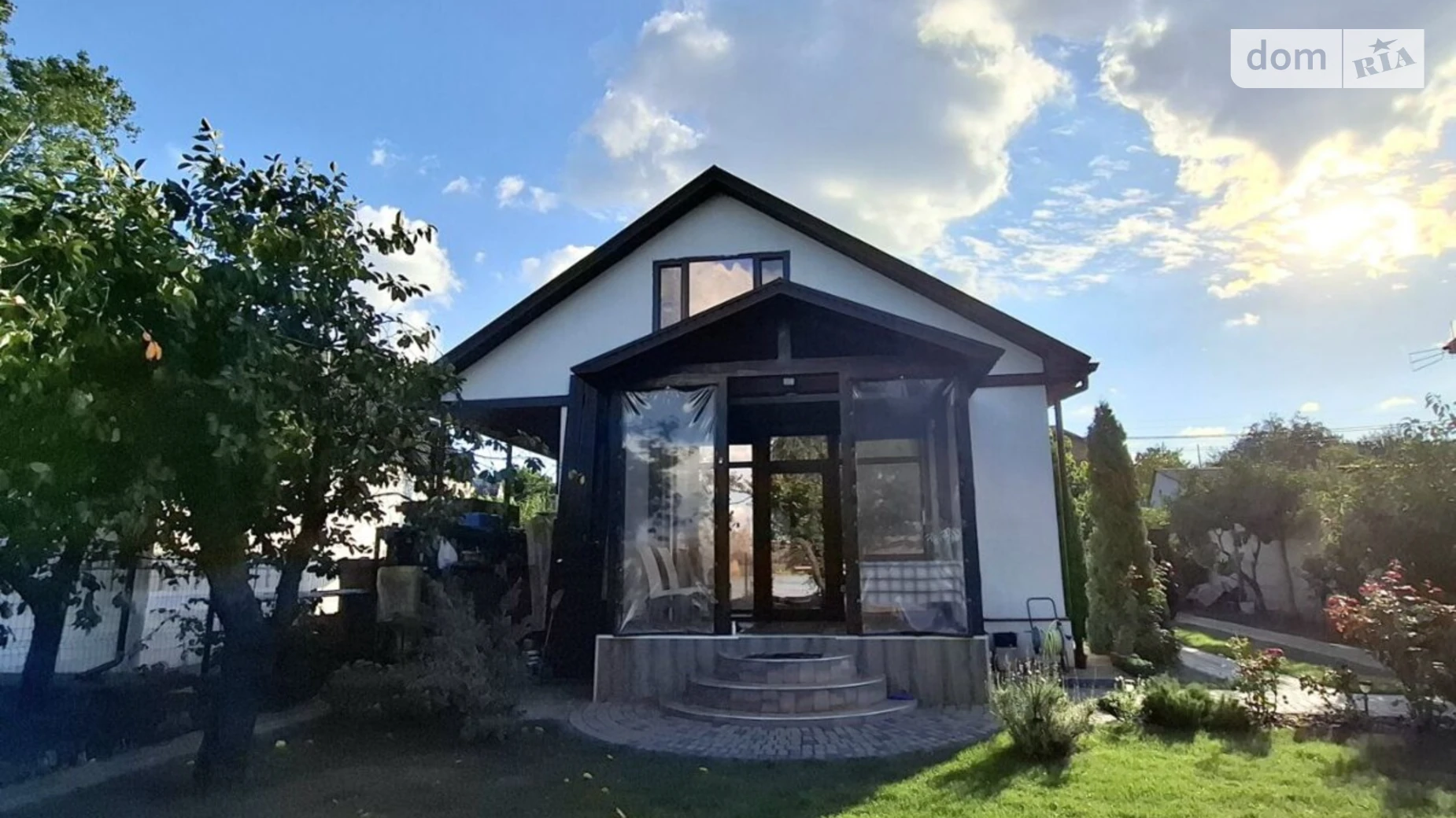 Продается дом на 2 этажа 90 кв. м с камином, цена: 85000 $ - фото 2